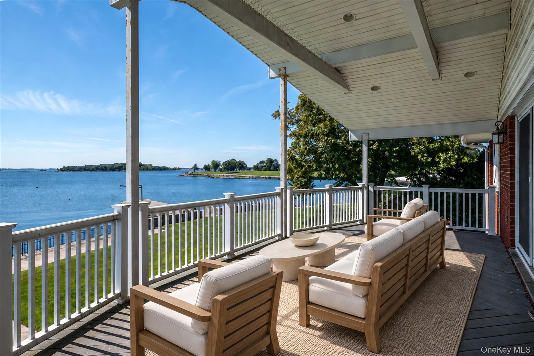 Single Family Kensington Oval  Westchester County, NY 10805, MLS-1048871-14