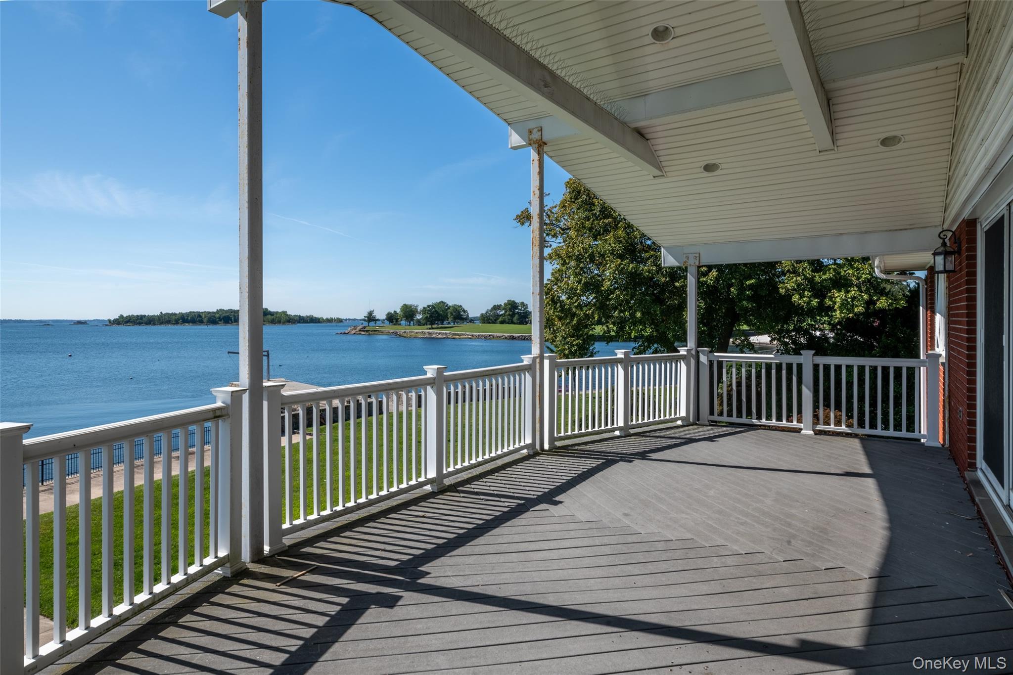 Single Family Kensington Oval  Westchester County, NY 10805, MLS-1048871-15