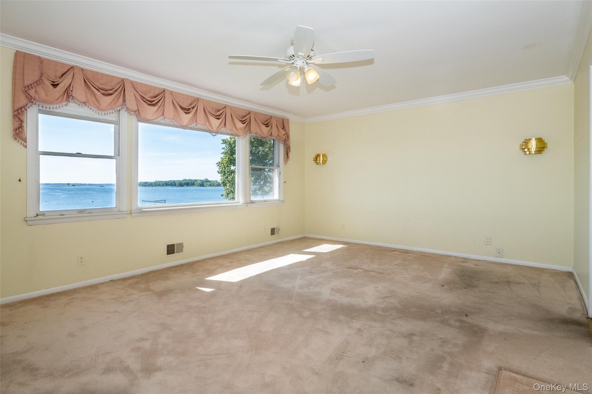 Single Family Kensington Oval  Westchester County, NY 10805, MLS-1048871-18