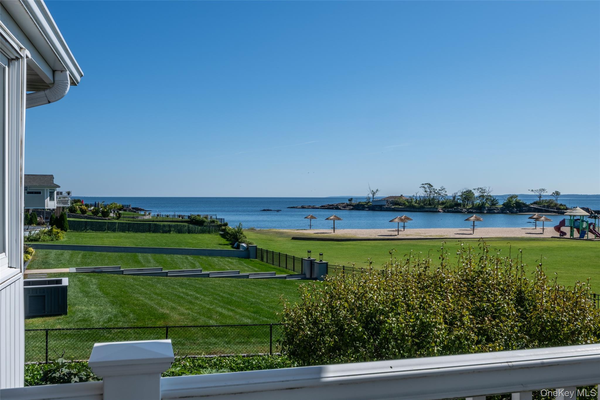Single Family Kensington Oval  Westchester County, NY 10805, MLS-1048871-39