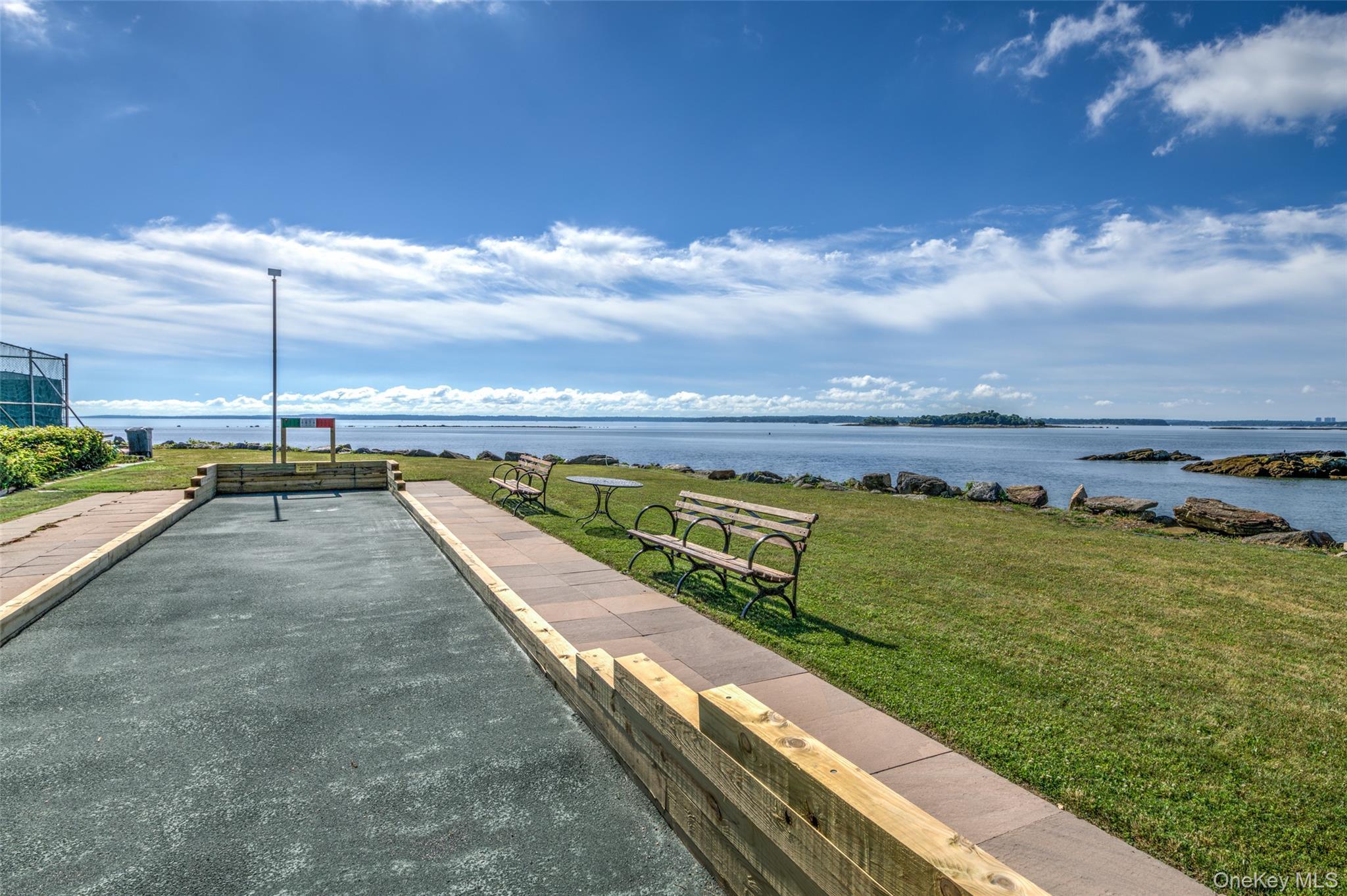 Single Family Kensington Oval  Westchester County, NY 10805, MLS-1048871-43