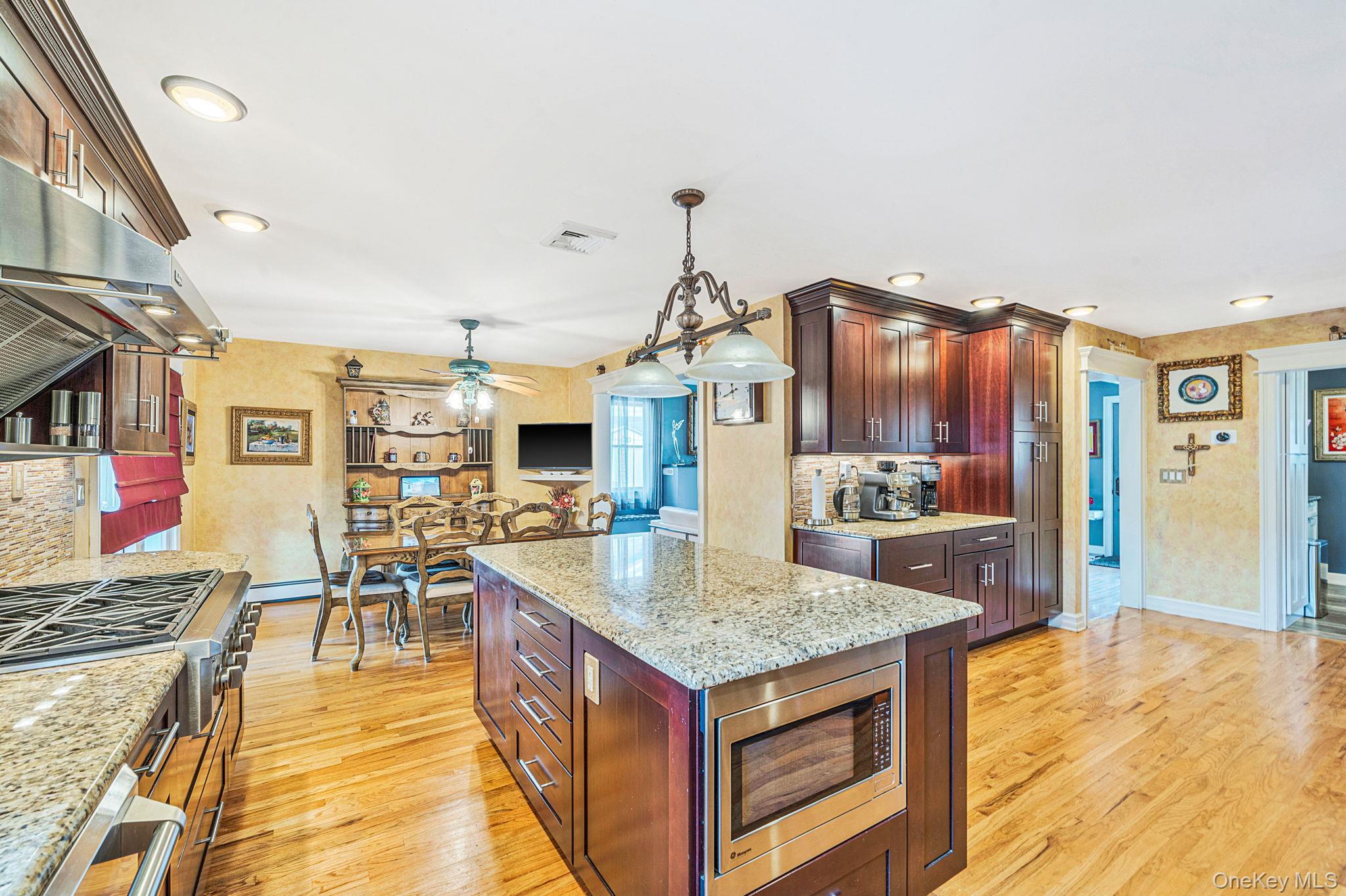 Single Family Bragg Drive  Suffolk County, NY 11755, MLS-1048873-22