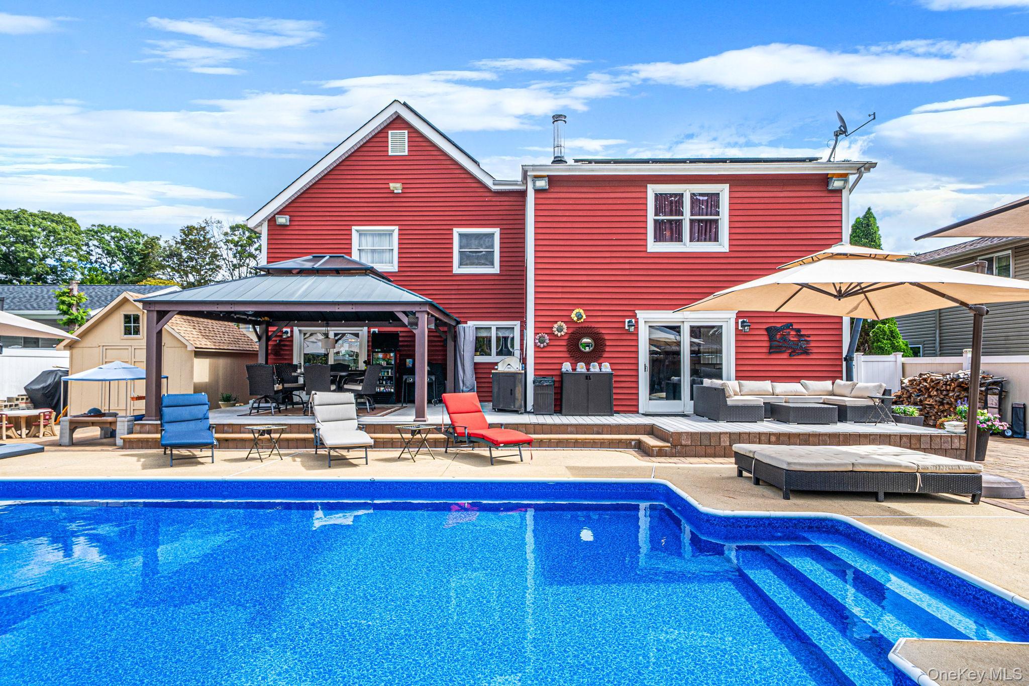 Single Family Bragg Drive  Suffolk County, NY 11755, MLS-1048873-8