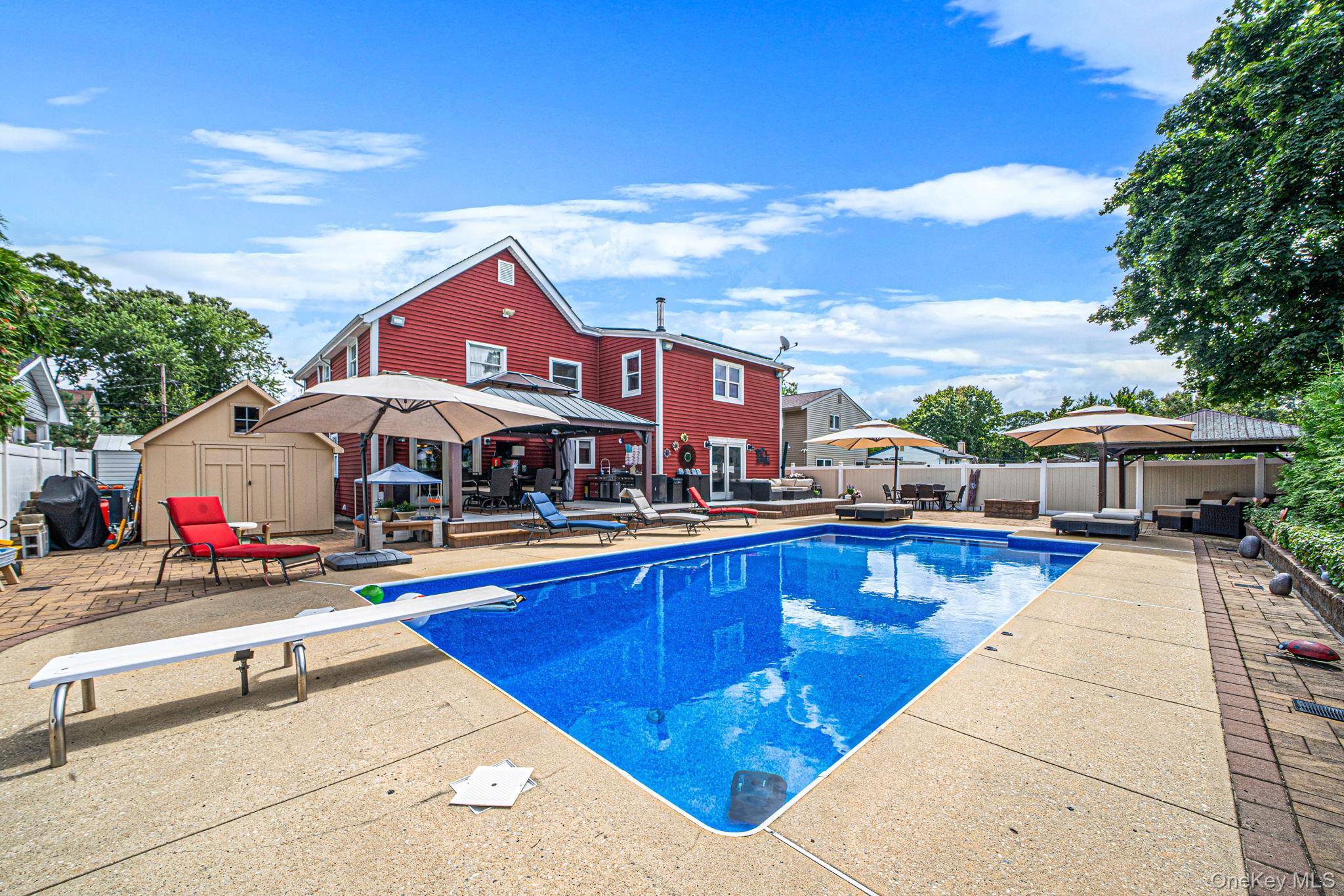 Single Family Bragg Drive  Suffolk County, NY 11755, MLS-1048873-9