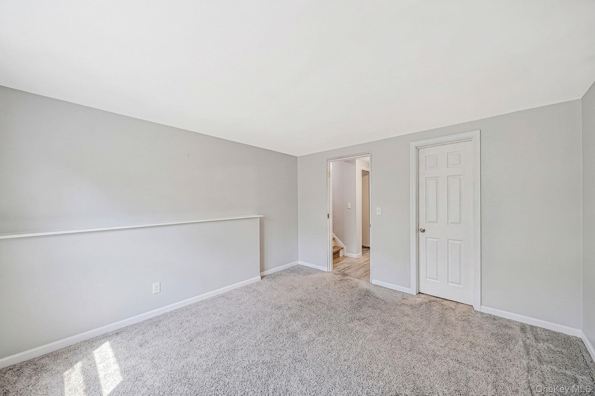 Single Family Otsego Place  Suffolk County, NY 11725, MLS-1048882-19