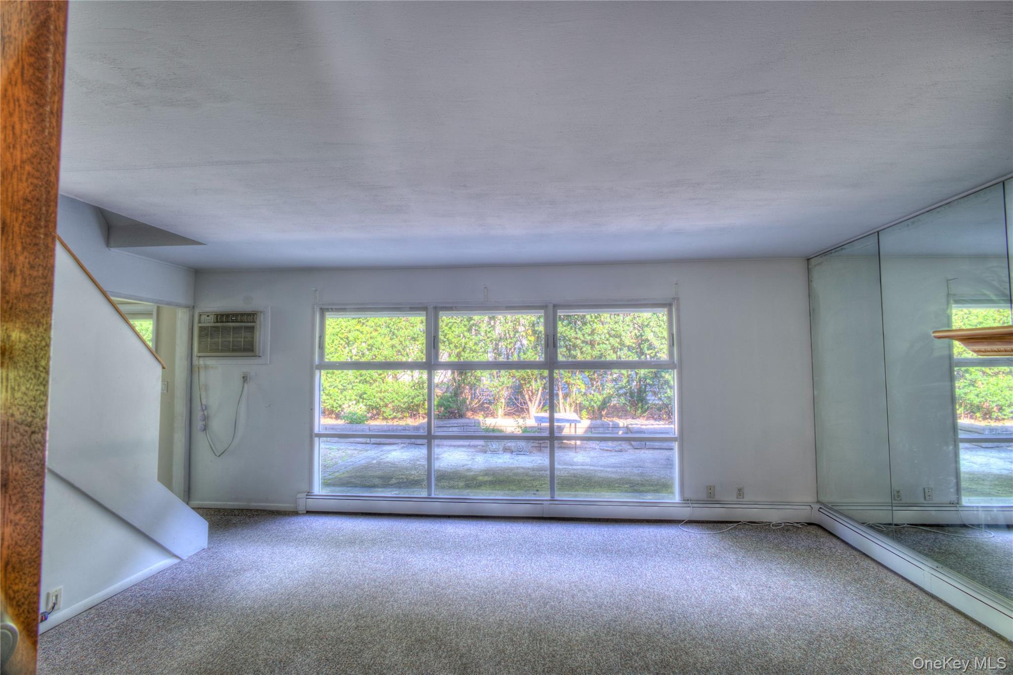 Single Family Radcliff Avenue  Nassau County, NY 11050, MLS-1048894-4
