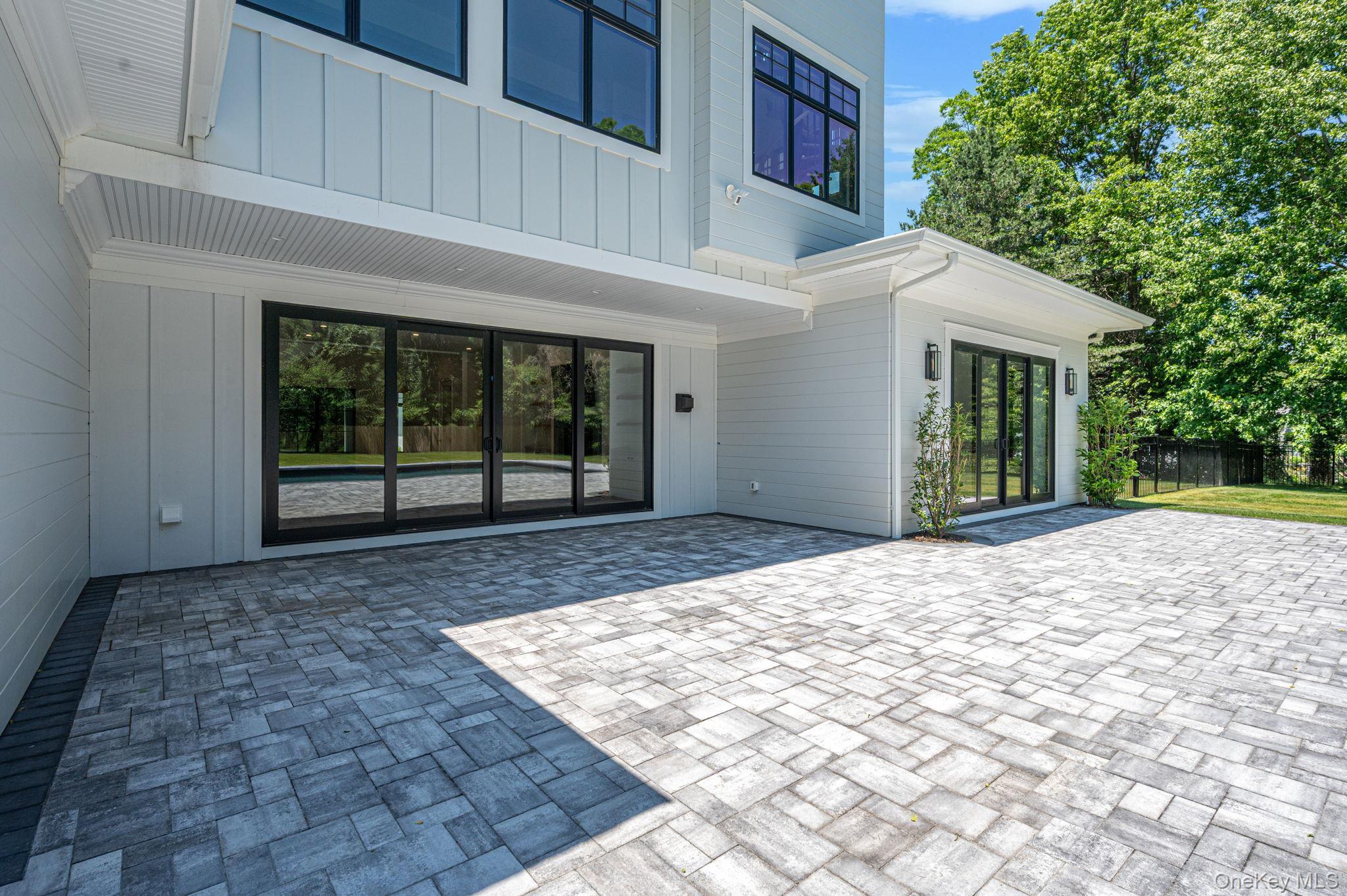 Single Family Long Beach Road Suffolk County, NY 11780, MLS-1048898-6