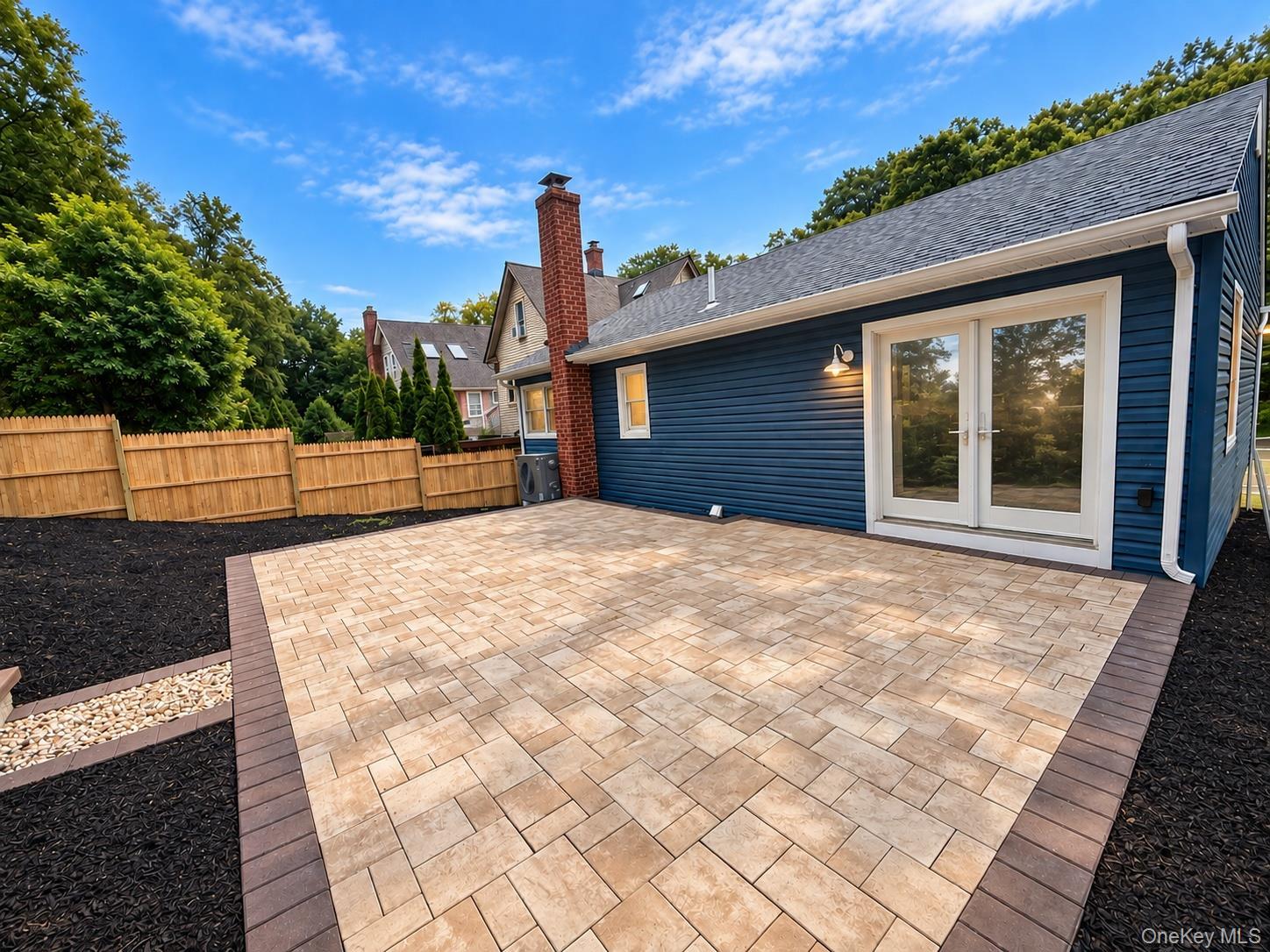 Single Family Ocean Avenue Suffolk County, NY 11768, MLS-1048899-22