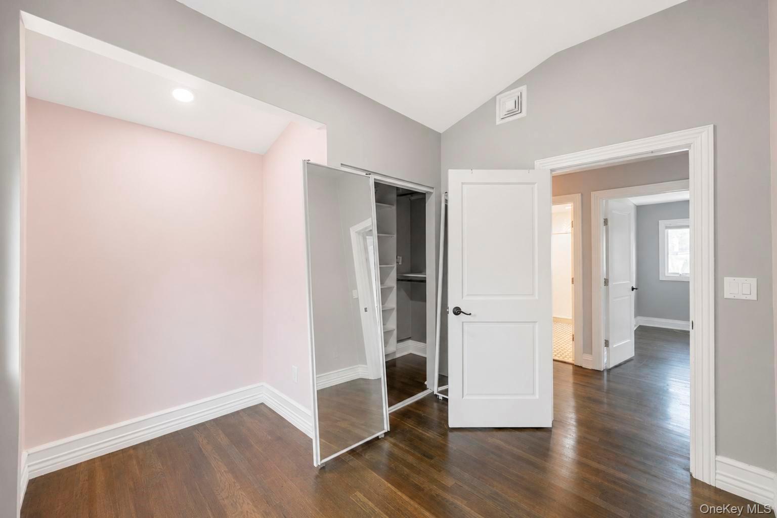 Single Family Catherwood Crescent Suffolk County, NY 11747, MLS-1048912-17