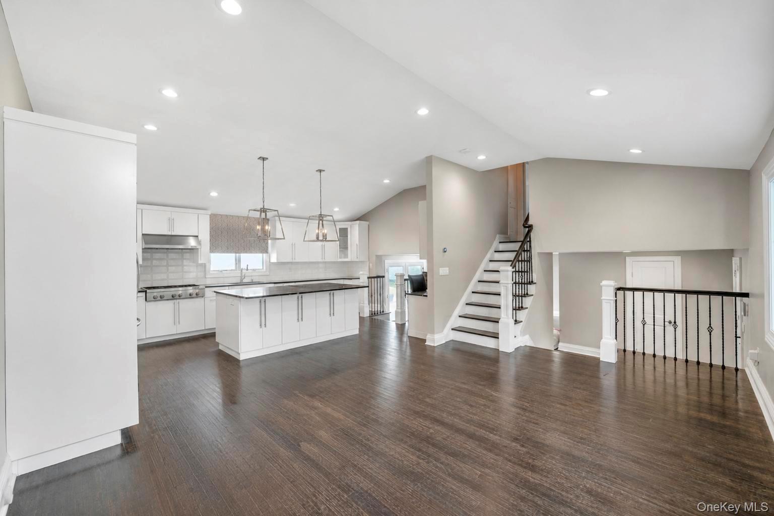 Single Family Catherwood Crescent Suffolk County, NY 11747, MLS-1048912-7