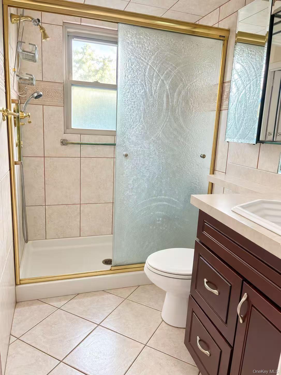 Single Family 8th Avenue Queens, NY 11357, MLS-1048919-2