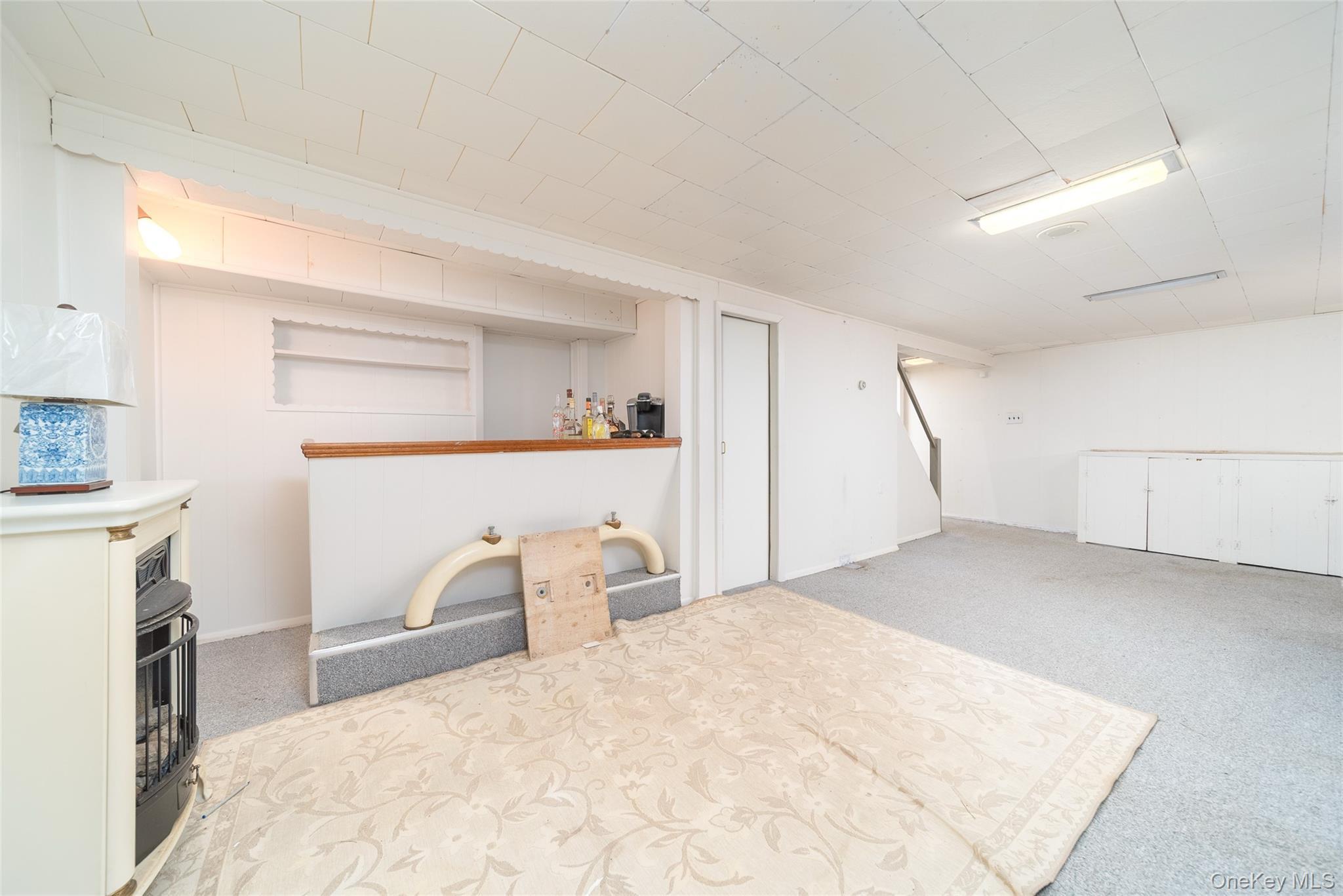 Single Family 5th Avenue Queens, NY 11357, MLS-1048931-19