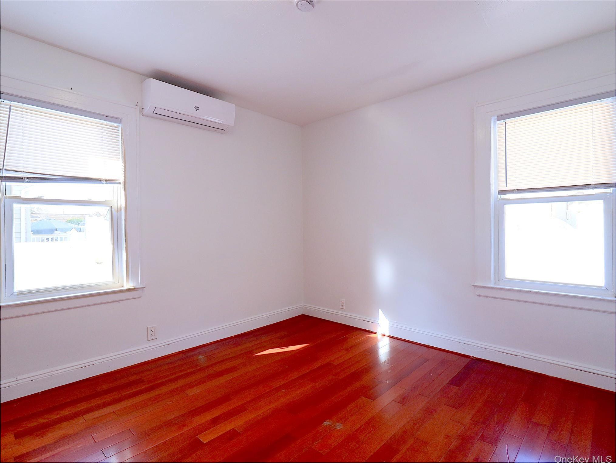 Single Family 191st Street Queens, NY 11358, MLS-1048940-13