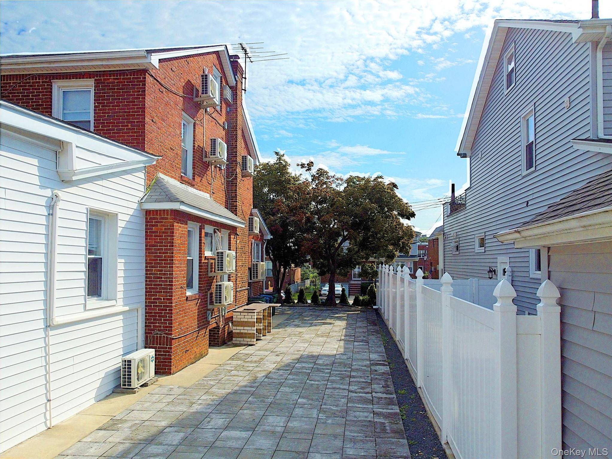 Single Family 191st Street Queens, NY 11358, MLS-1048940-22