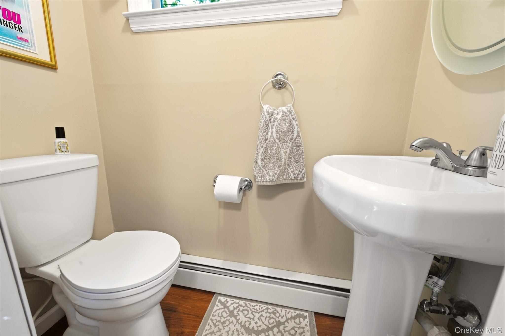 Single Family White Cliff Lane Suffolk County, NY 11767, MLS-1048941-18