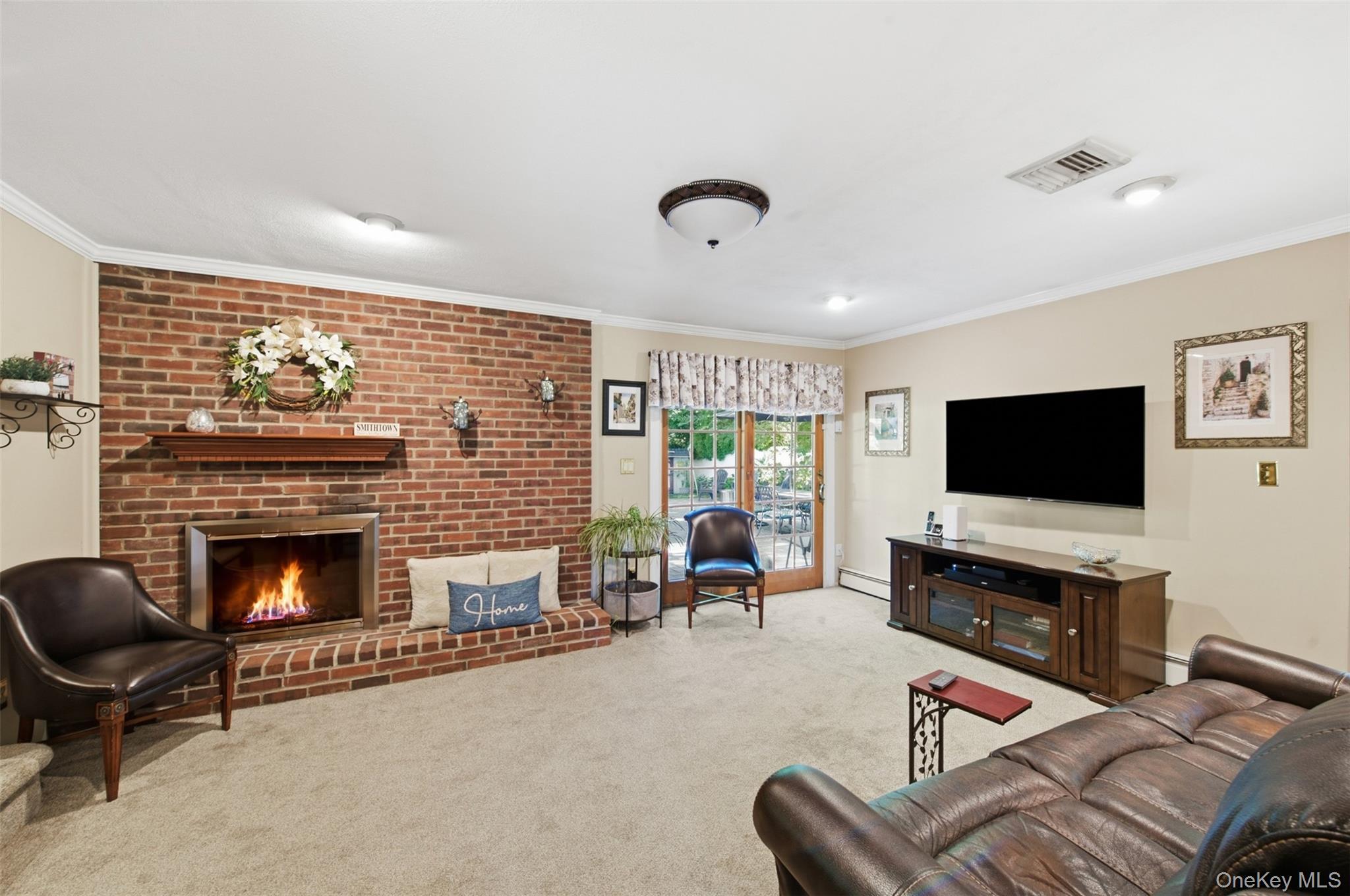 Single Family White Cliff Lane Suffolk County, NY 11767, MLS-1048941-22