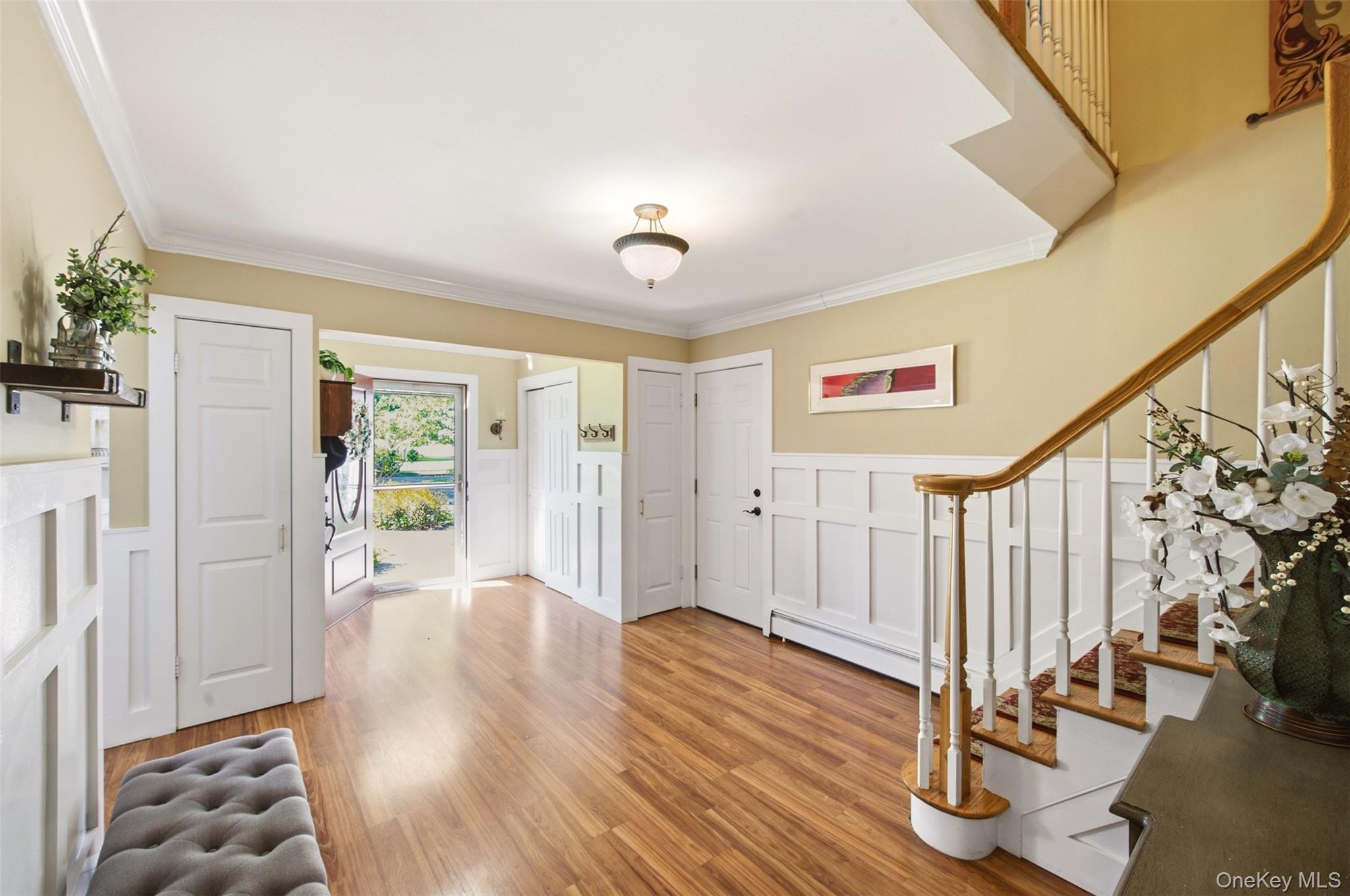 Single Family White Cliff Lane Suffolk County, NY 11767, MLS-1048941-8