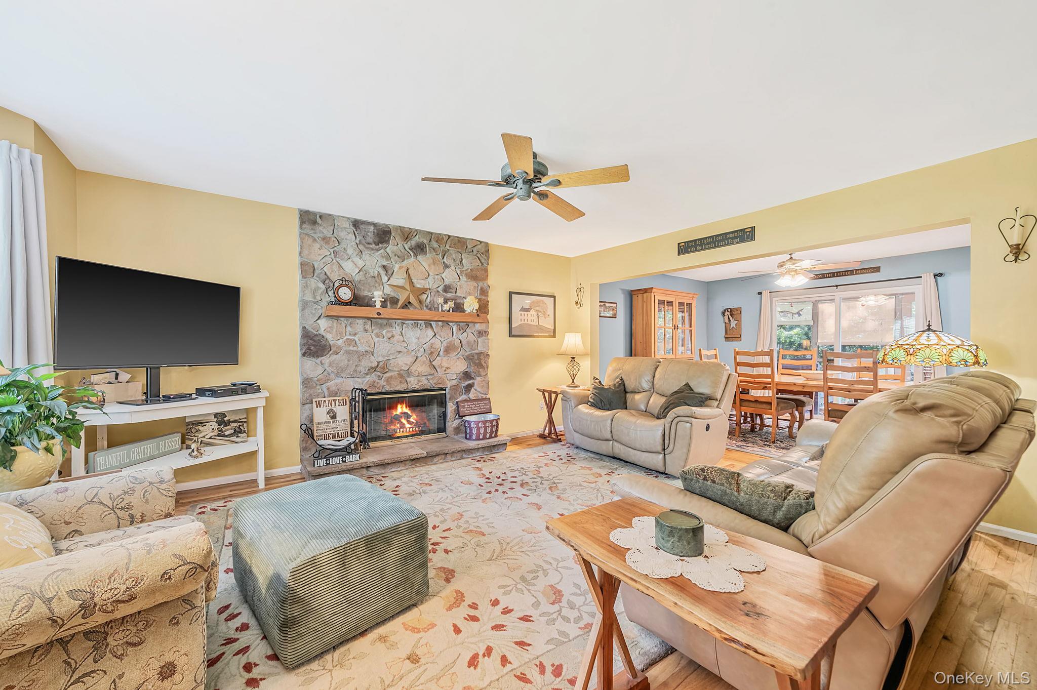 Single Family Sommerset Drive  Suffolk County, NY 11980, MLS-1048955-13