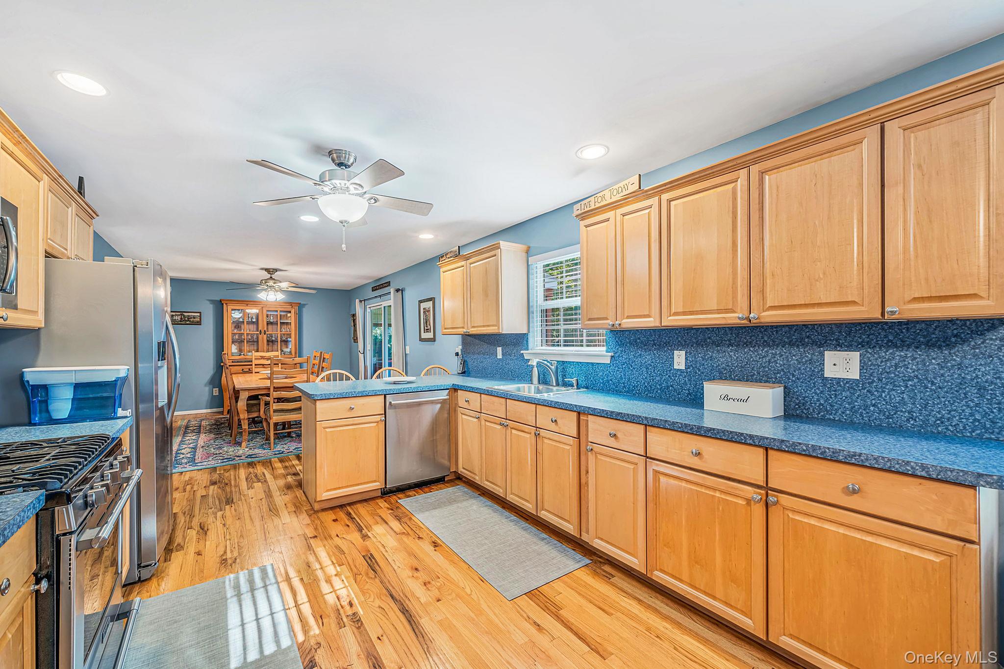 Single Family Sommerset Drive  Suffolk County, NY 11980, MLS-1048955-18