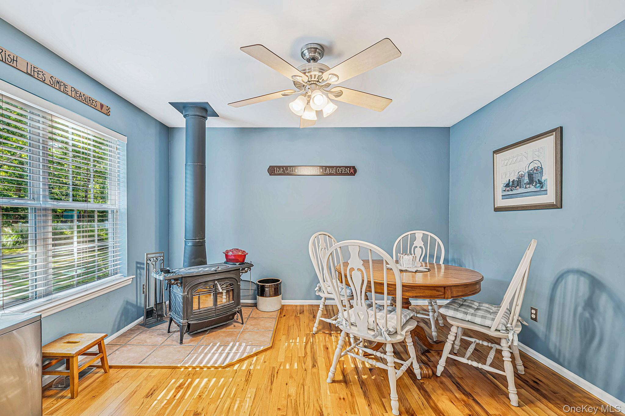 Single Family Sommerset Drive  Suffolk County, NY 11980, MLS-1048955-20
