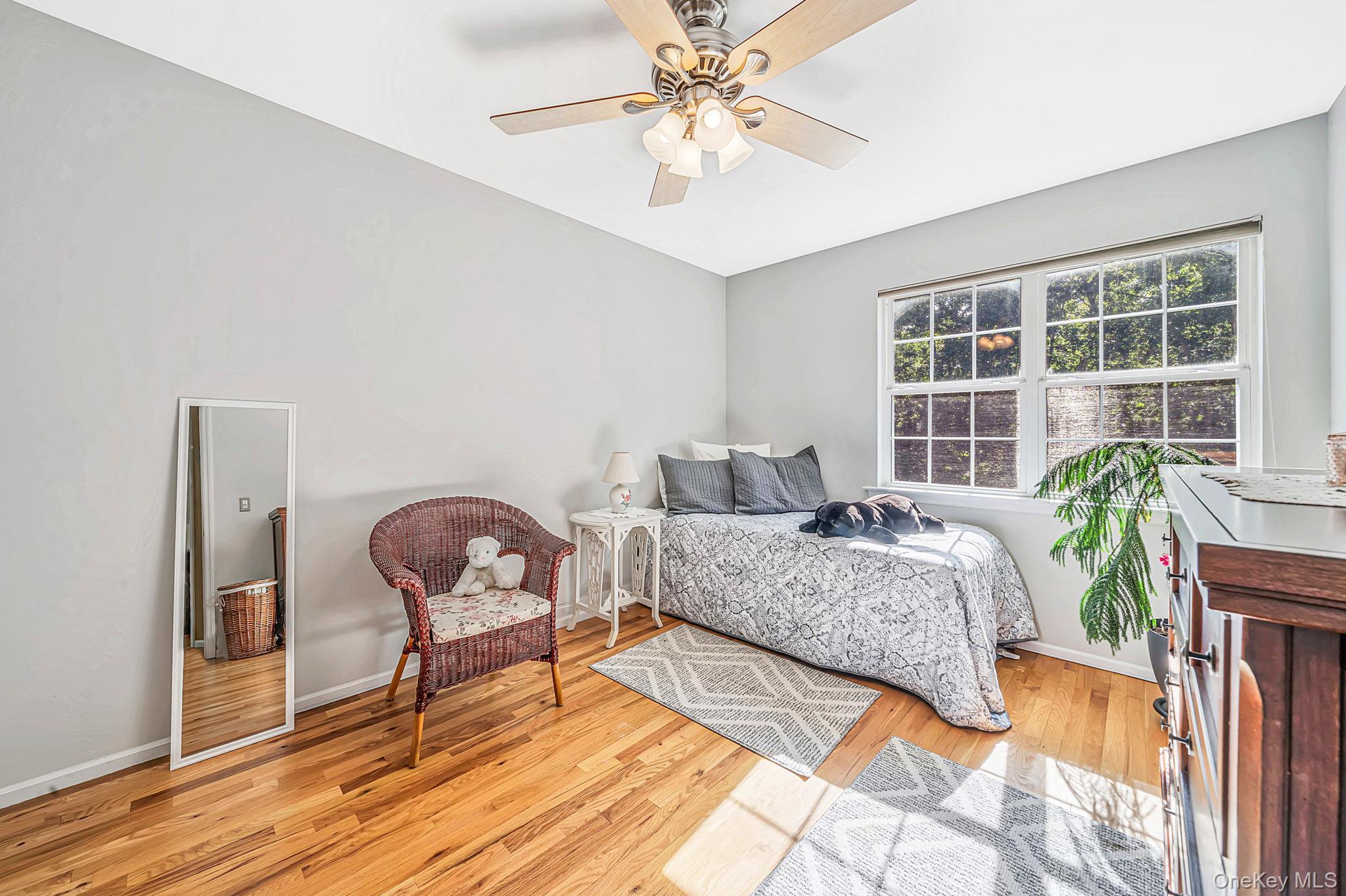Single Family Sommerset Drive  Suffolk County, NY 11980, MLS-1048955-24