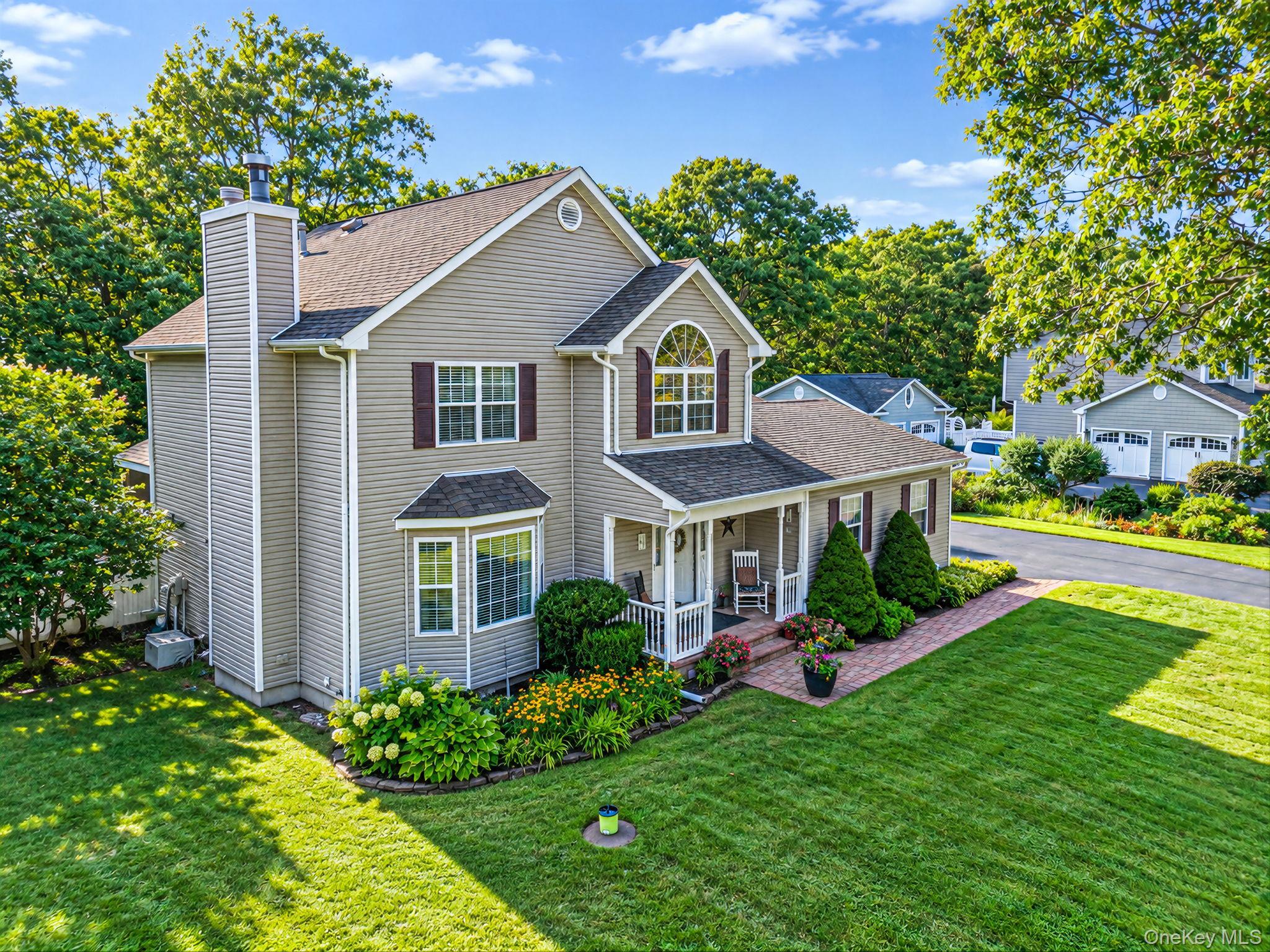Single Family Sommerset Drive  Suffolk County, NY 11980, MLS-1048955-4
