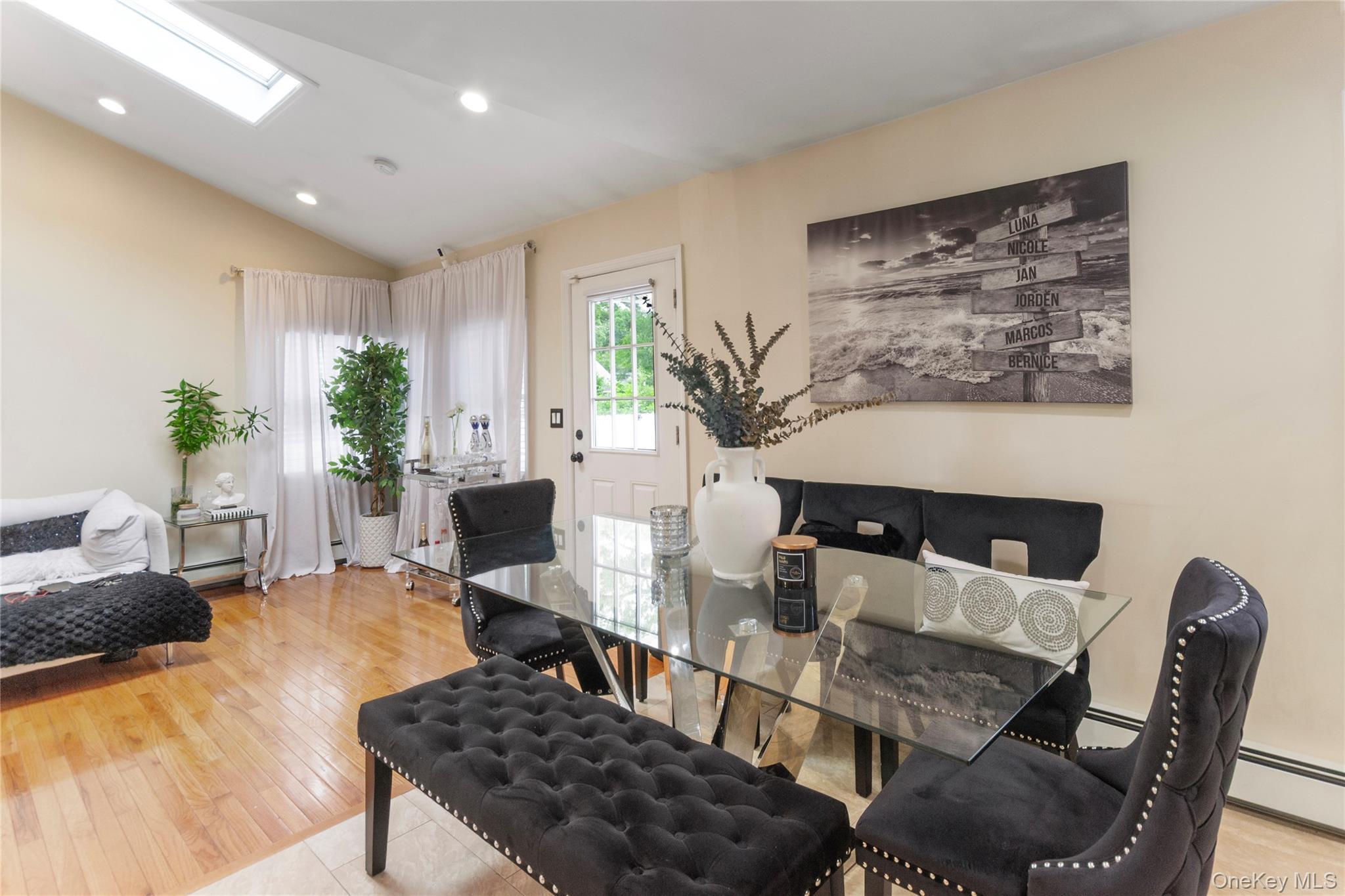 Single Family Lincoln Avenue  Suffolk County, NY 11741, MLS-1048957-14
