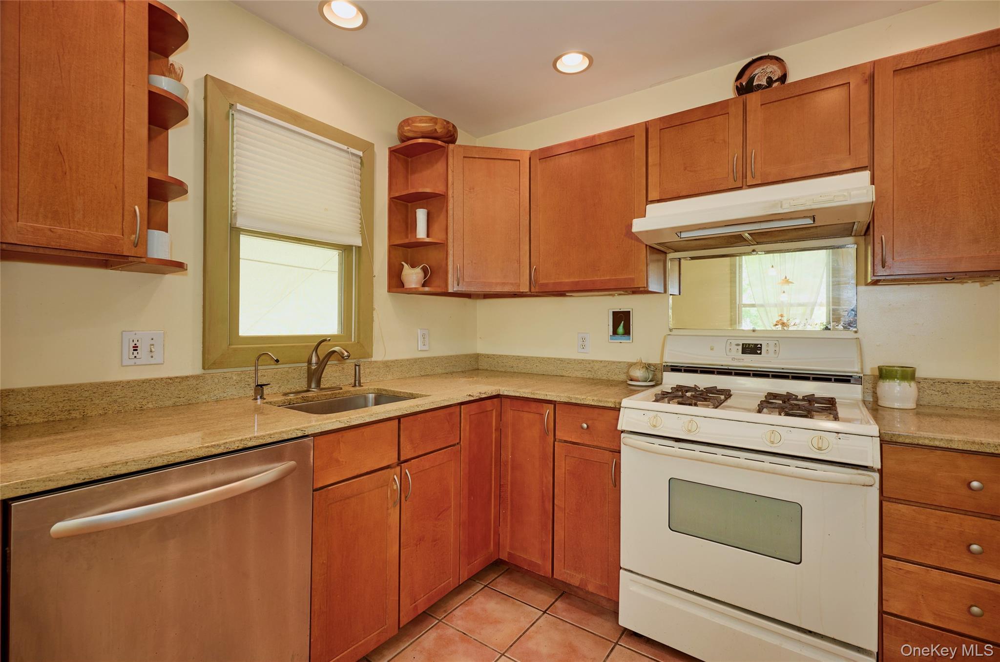 Single Family Merriewold Lane N Orange County, NY 10950, MLS-1048959-15