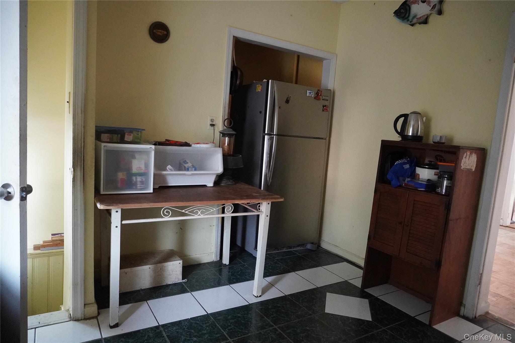 Single Family Grace Avenue  Bronx, NY 10466, MLS-1048968-11