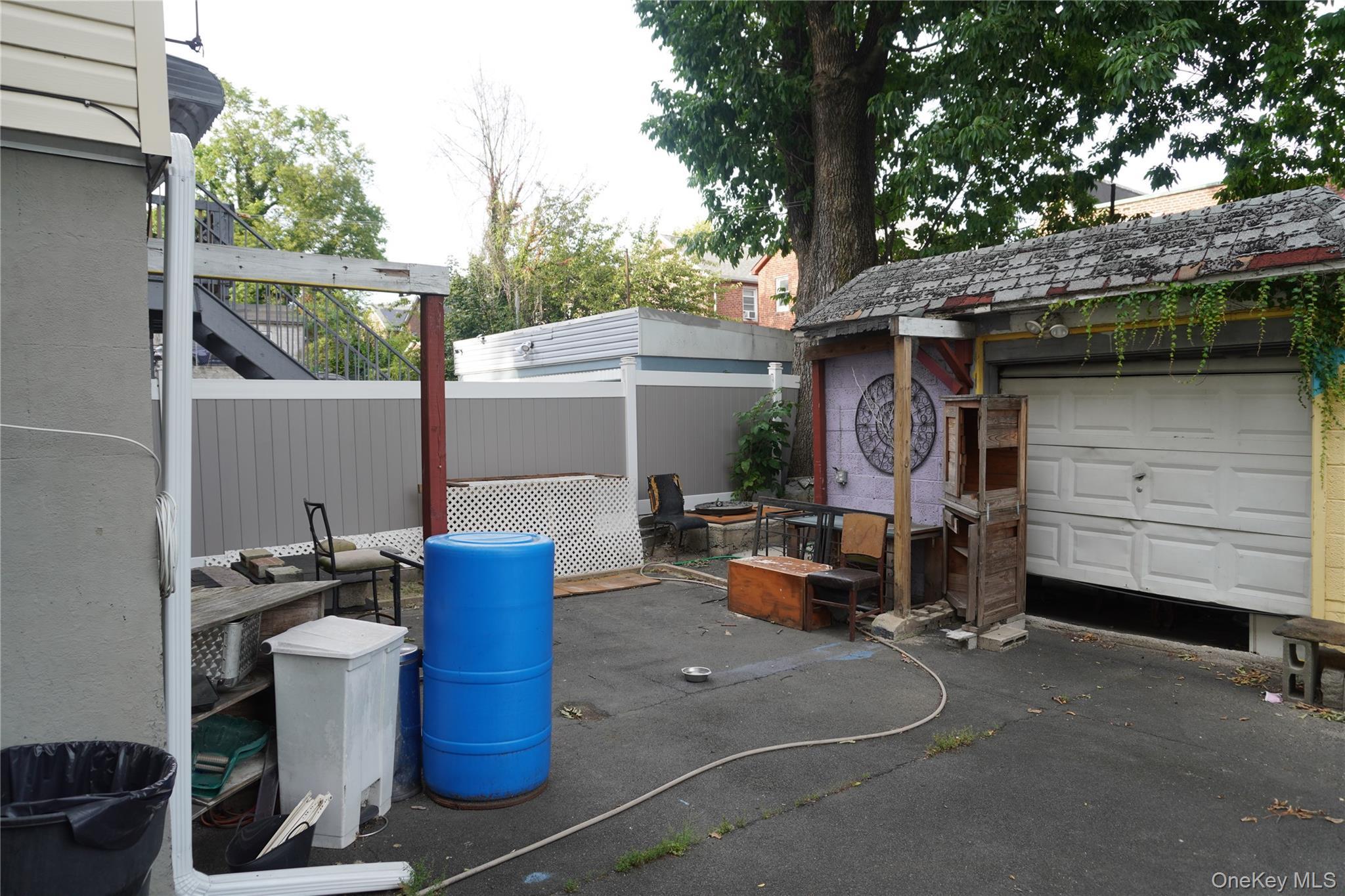 Single Family Grace Avenue  Bronx, NY 10466, MLS-1048968-28