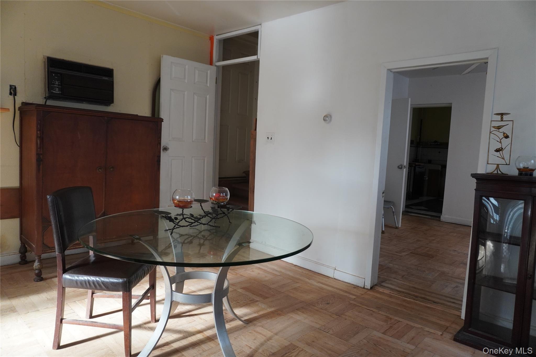 Single Family Grace Avenue  Bronx, NY 10466, MLS-1048968-5