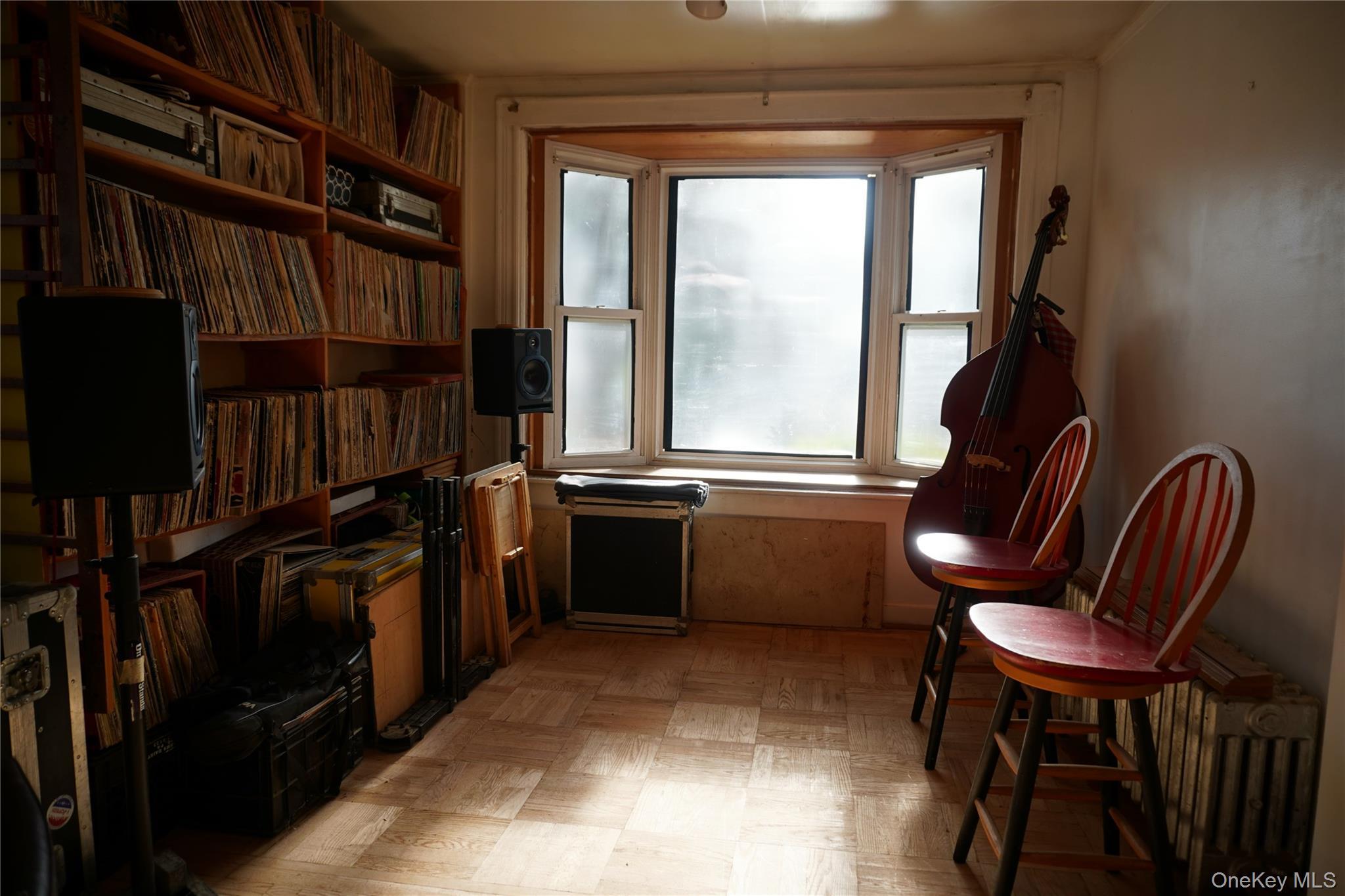 Single Family Grace Avenue  Bronx, NY 10466, MLS-1048968-9