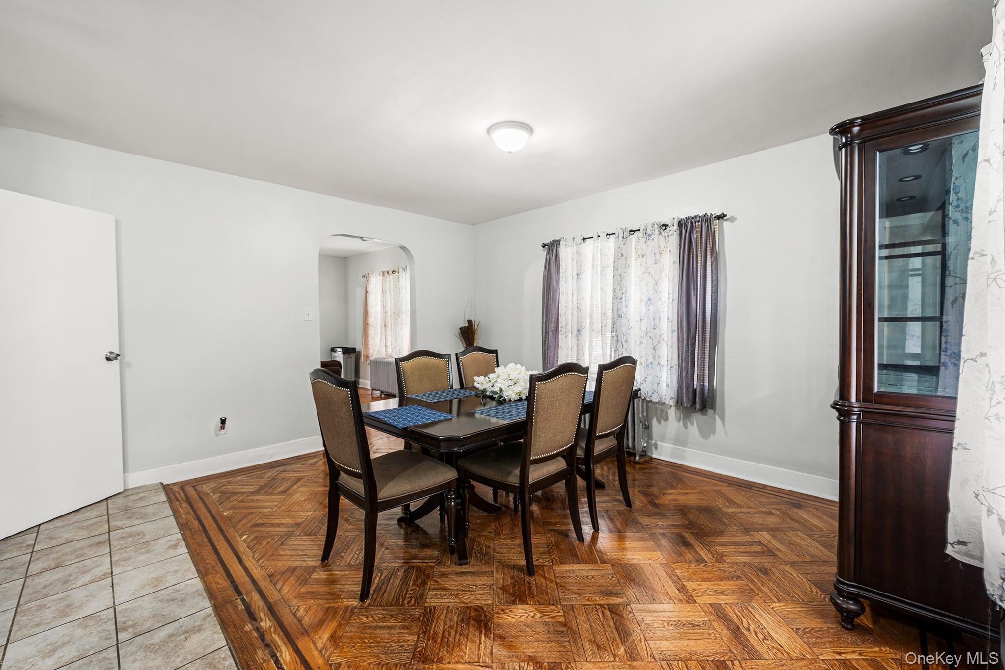 Single Family 200th Street  Queens, NY 11412, MLS-1048969-7