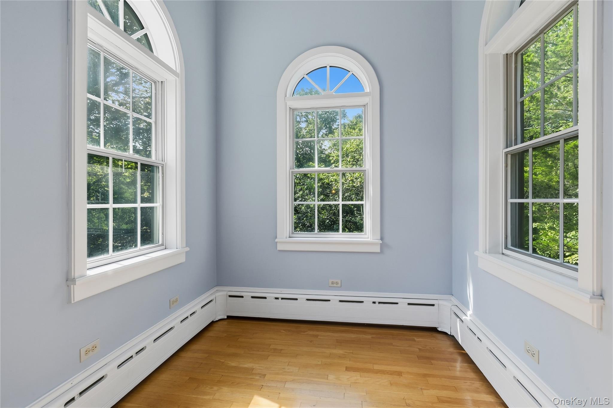 Single Family Glendale Road Westchester County, NY 10562, MLS-1048991-14