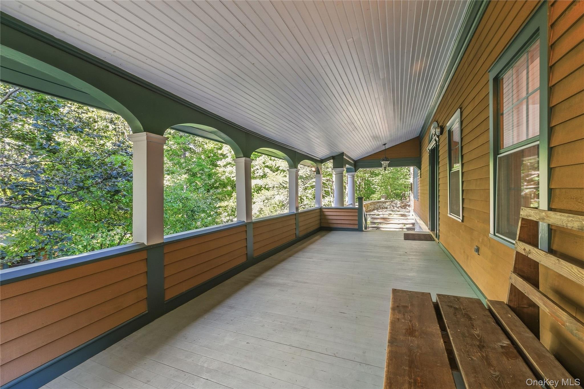 Single Family Glendale Road Westchester County, NY 10562, MLS-1048991-2
