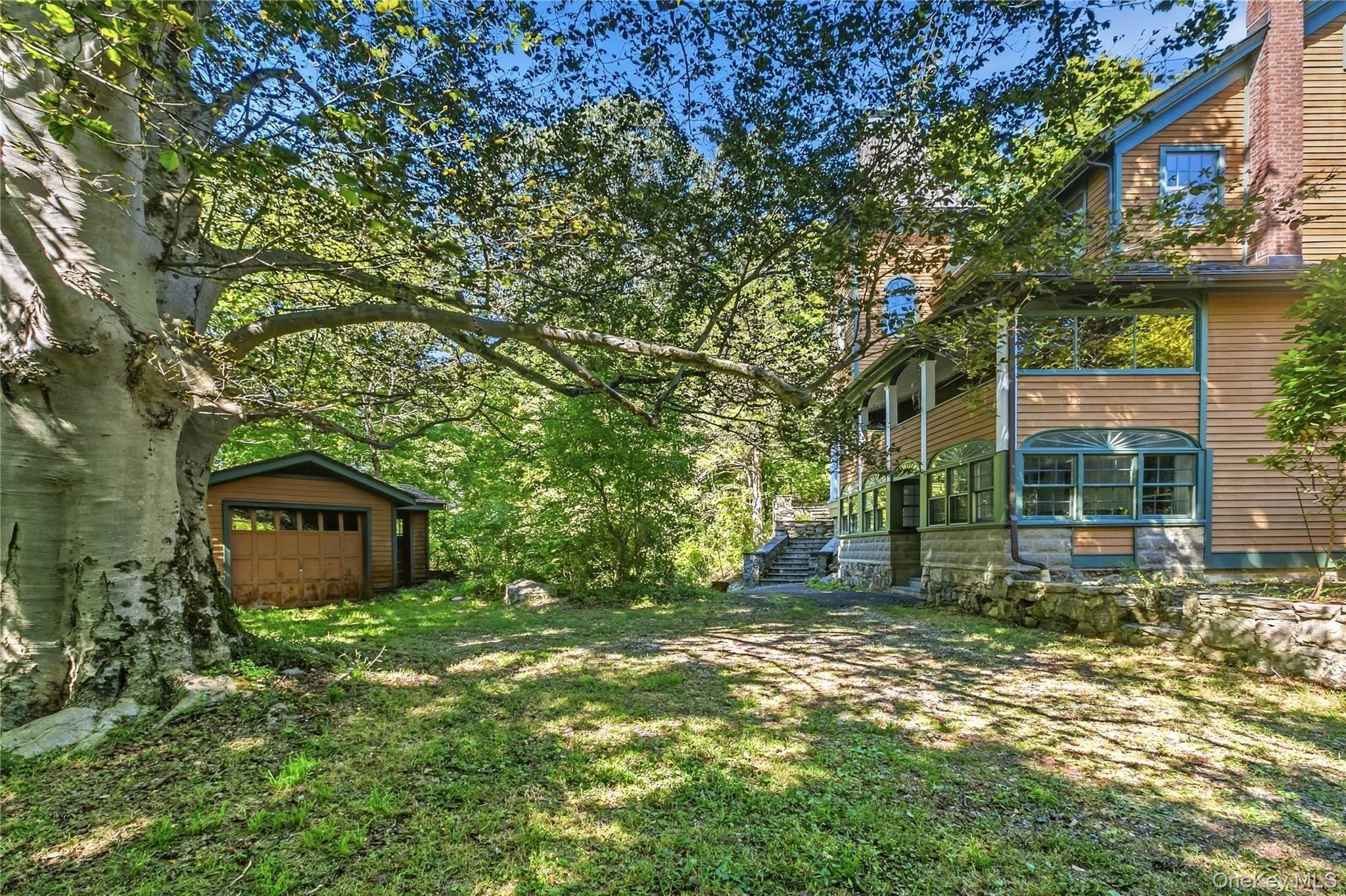 Single Family Glendale Road Westchester County, NY 10562, MLS-1048991-3