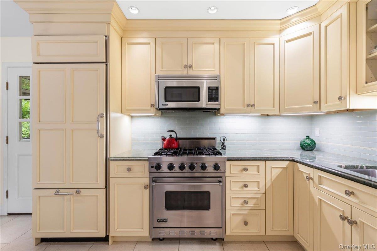 Single Family Park Avenue Westchester County, NY 10543, MLS-1049005-7