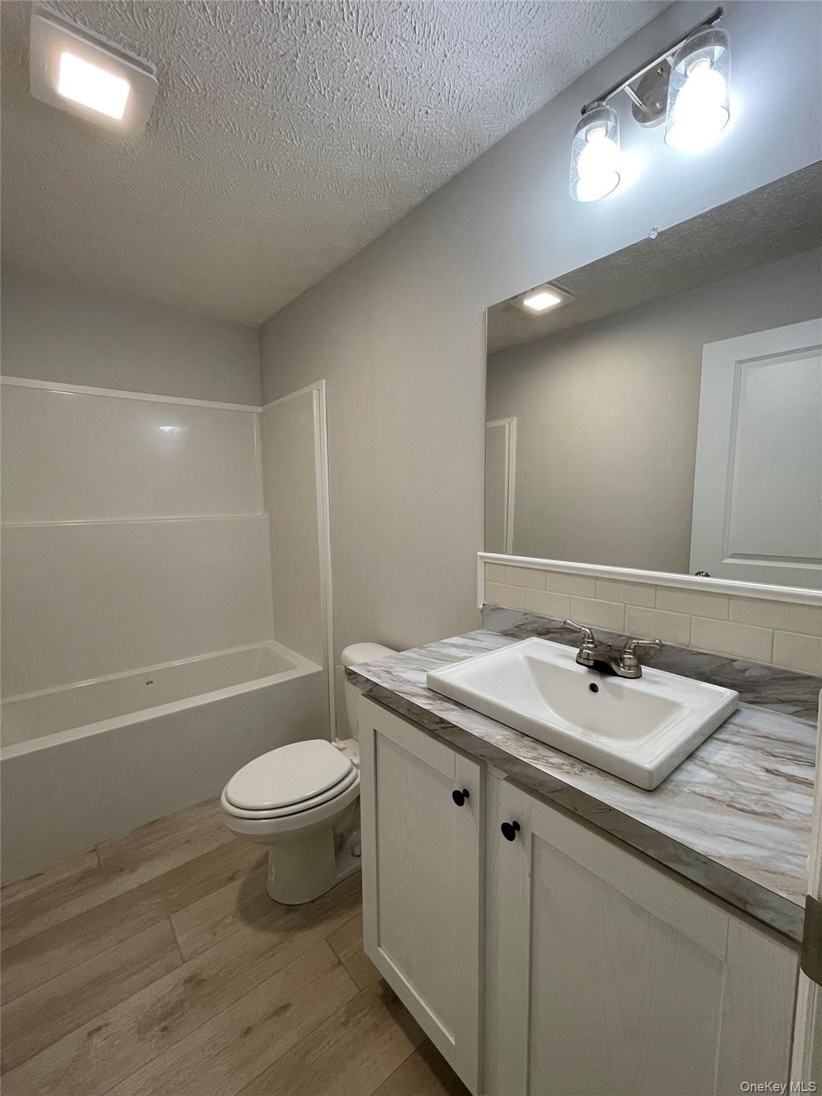 Single Family Odell Dutchess County, NY 12569, MLS-1049009-21