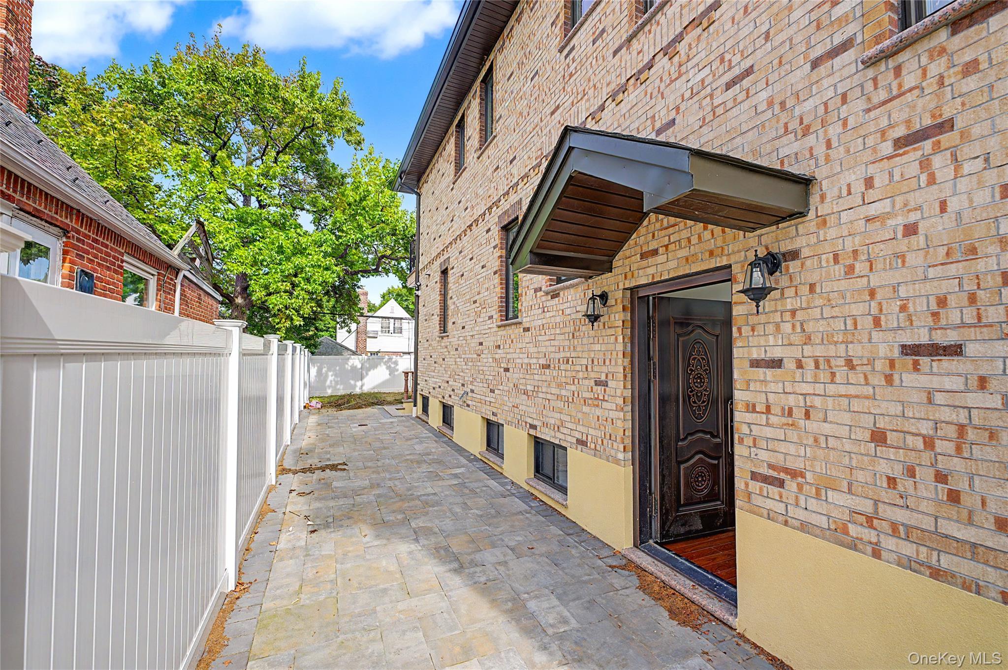 Single Family 197th Street Queens, NY 11365, MLS-1049017-27