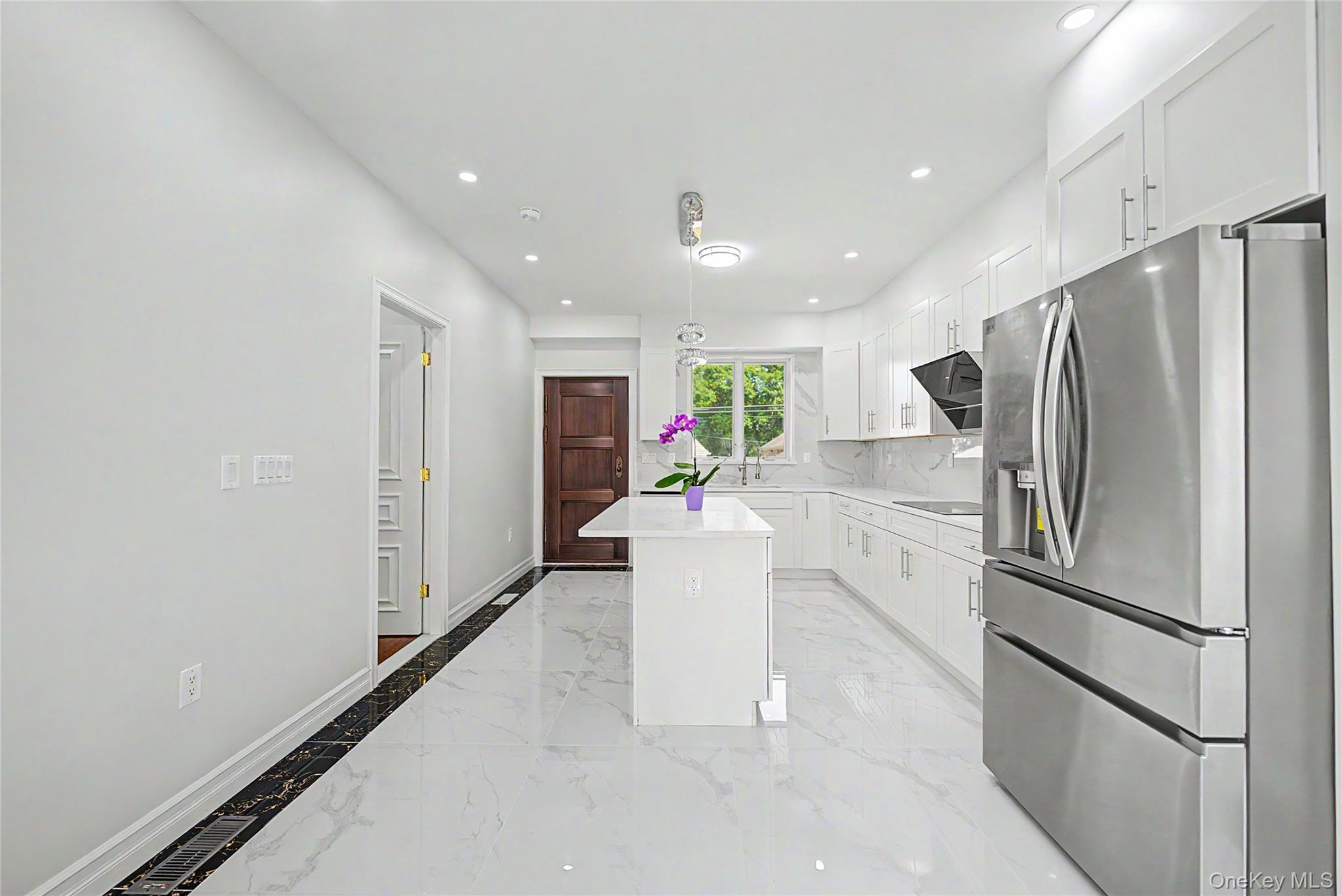 Single Family 197th Street Queens, NY 11365, MLS-1049017-4