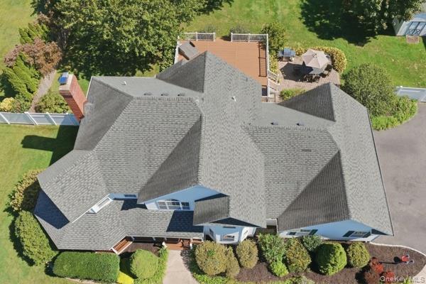 Single Family Old Neck Court Suffolk County, NY 11949, MLS-1049019-26