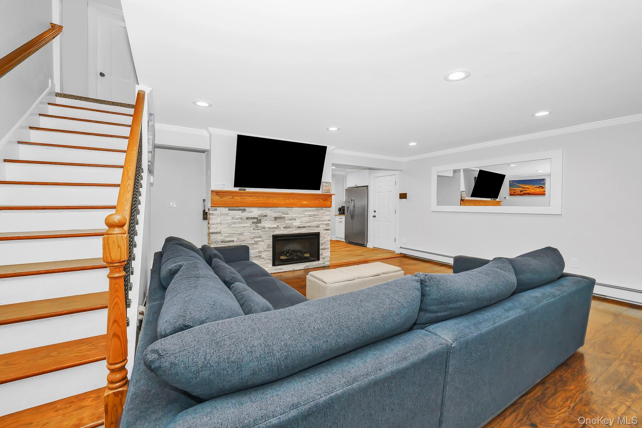 Single Family Squirrel Lane  Nassau County, NY 11756, MLS-1049029-15