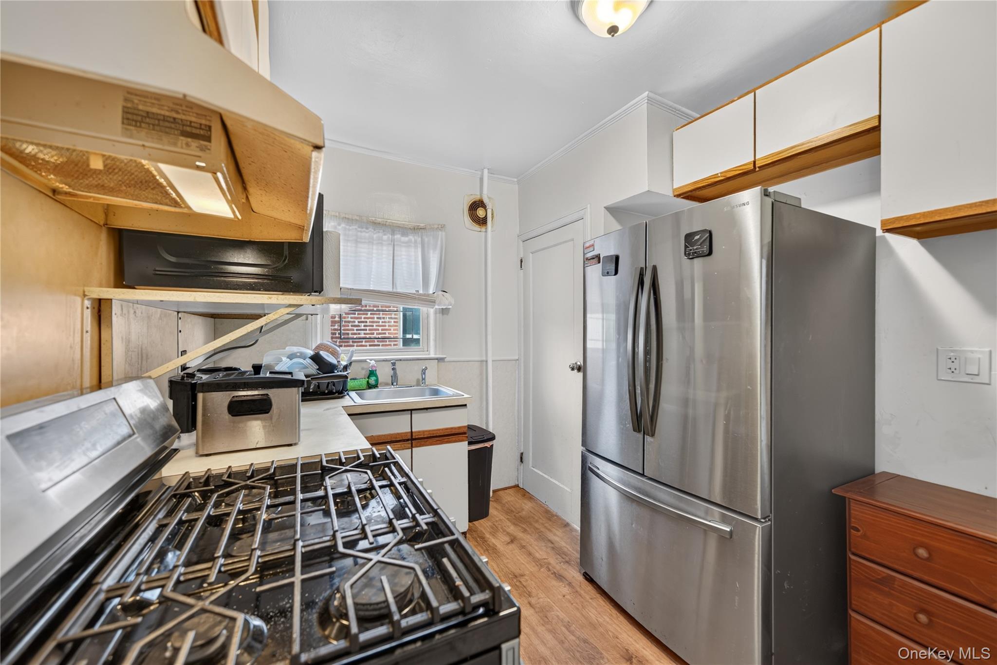 Single Family 235th Street  Queens, NY 11422, MLS-1049033-11