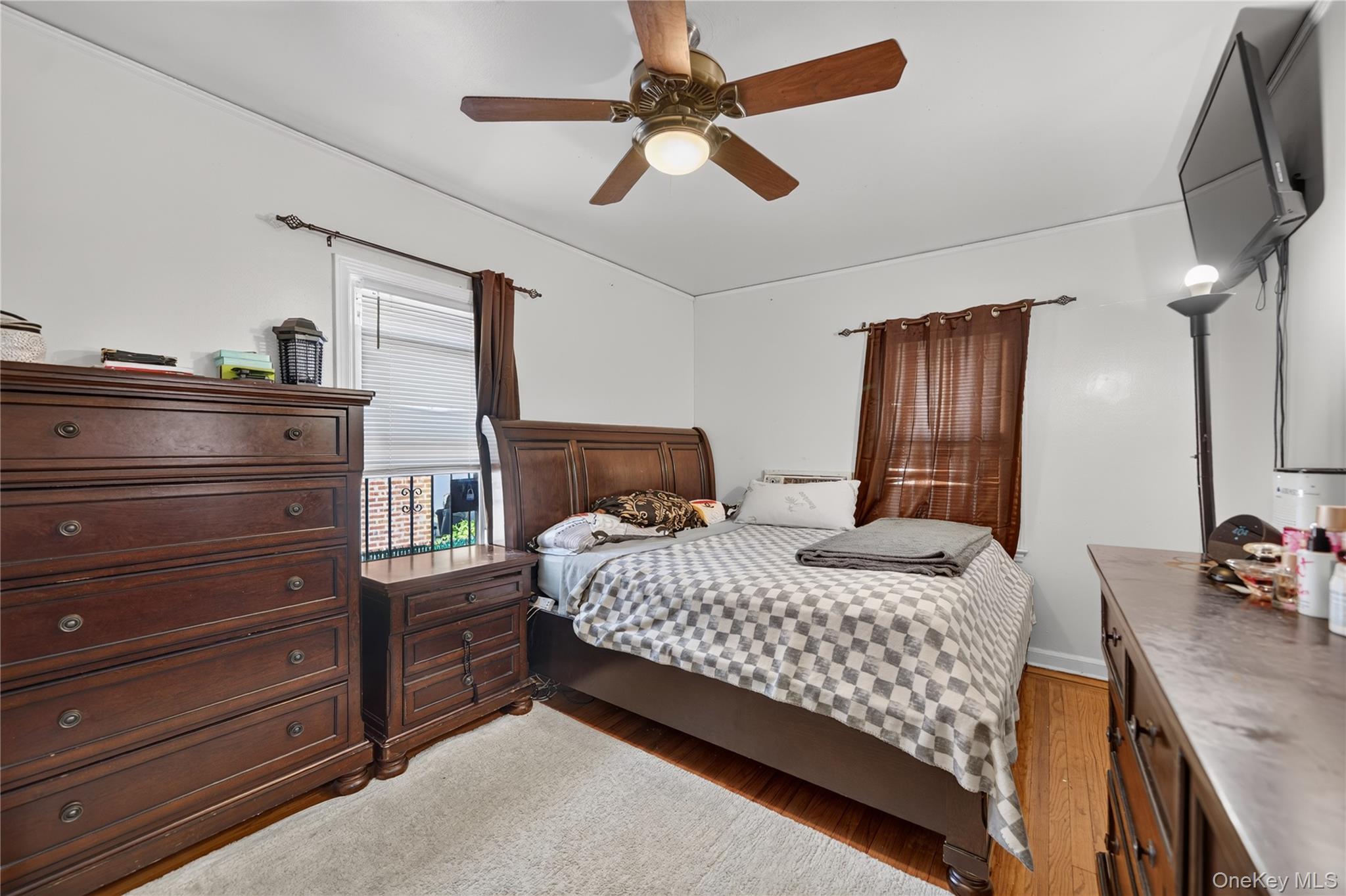 Single Family 235th Street  Queens, NY 11422, MLS-1049033-17