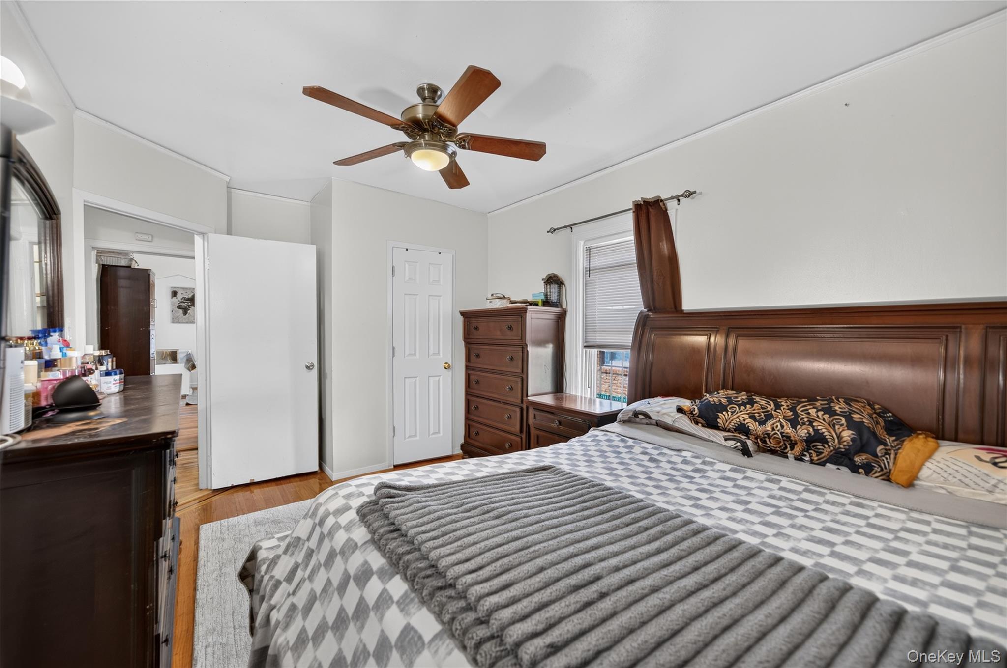 Single Family 235th Street  Queens, NY 11422, MLS-1049033-18