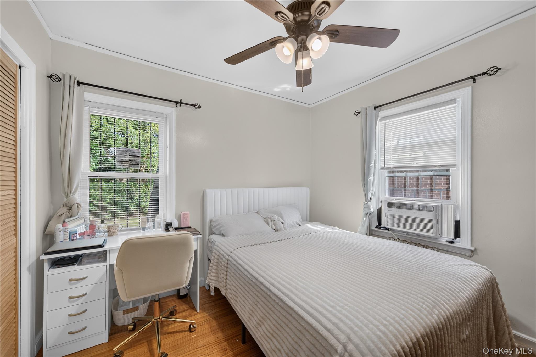 Single Family 235th Street  Queens, NY 11422, MLS-1049033-19