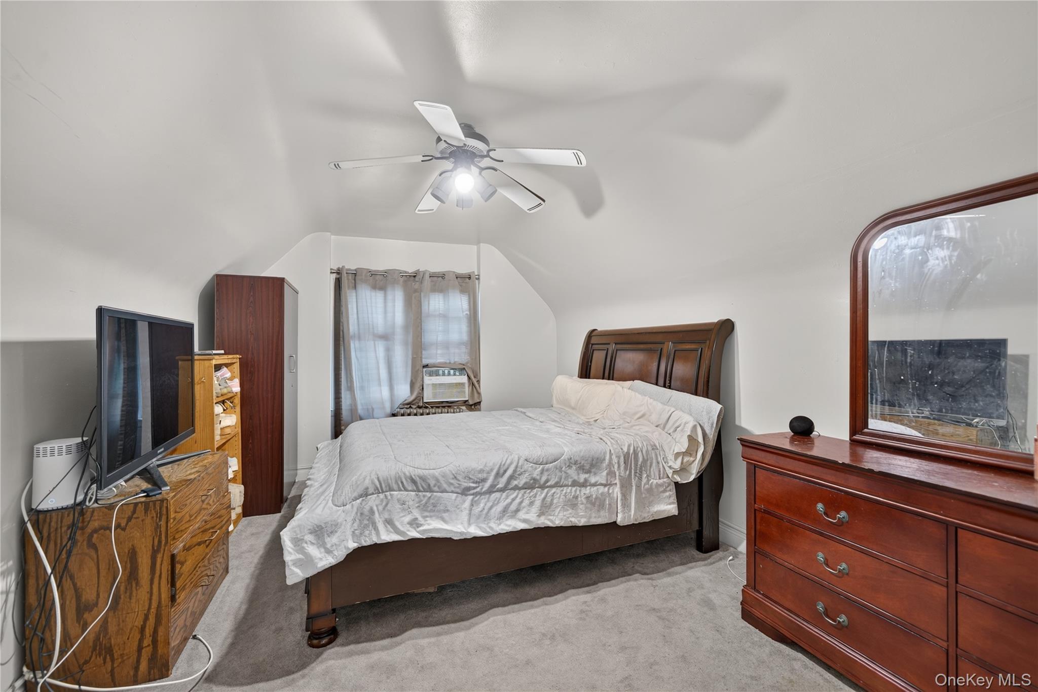 Single Family 235th Street  Queens, NY 11422, MLS-1049033-23