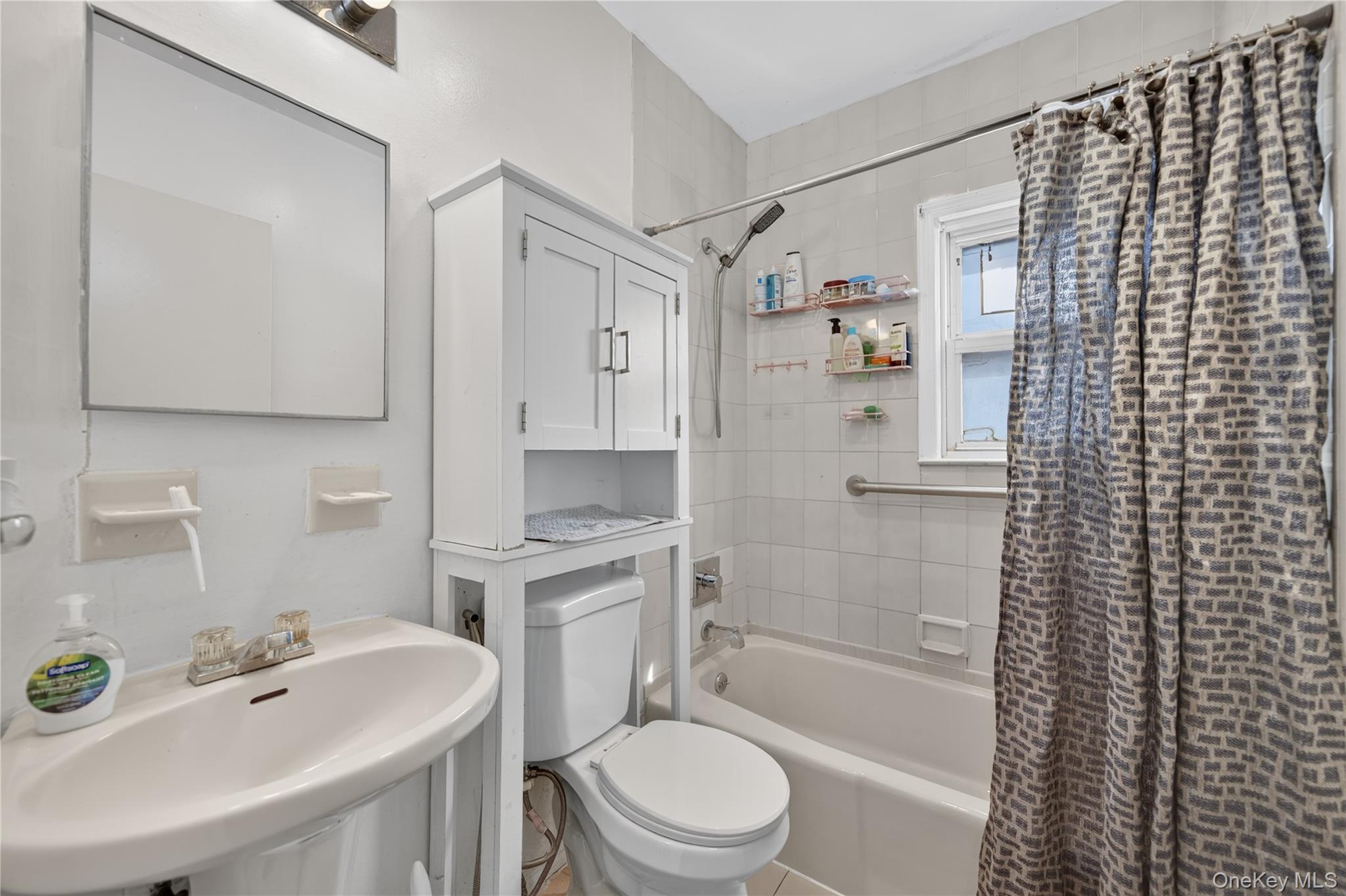 Single Family 235th Street  Queens, NY 11422, MLS-1049033-25