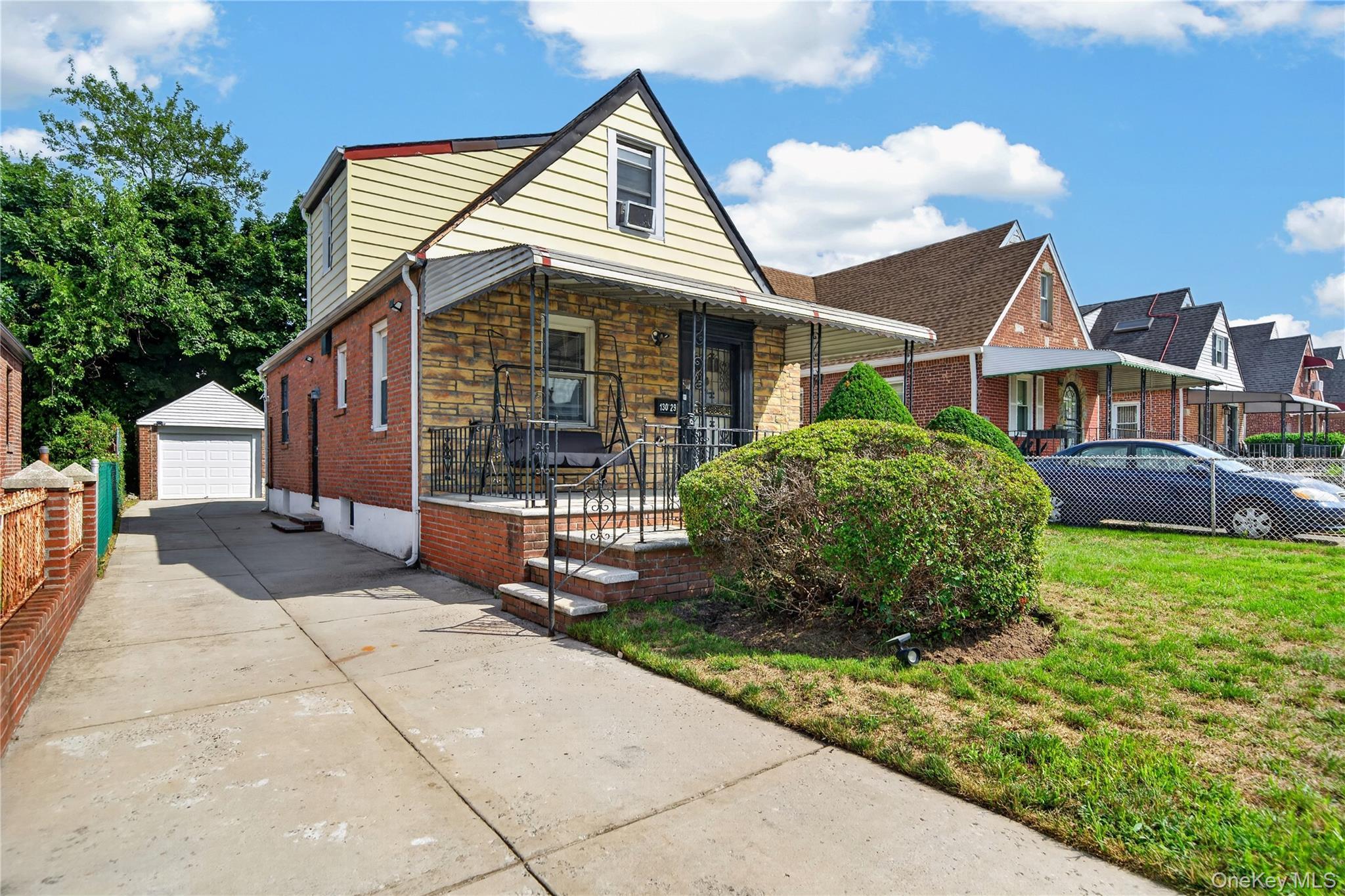 Single Family 235th Street  Queens, NY 11422, MLS-1049033-4