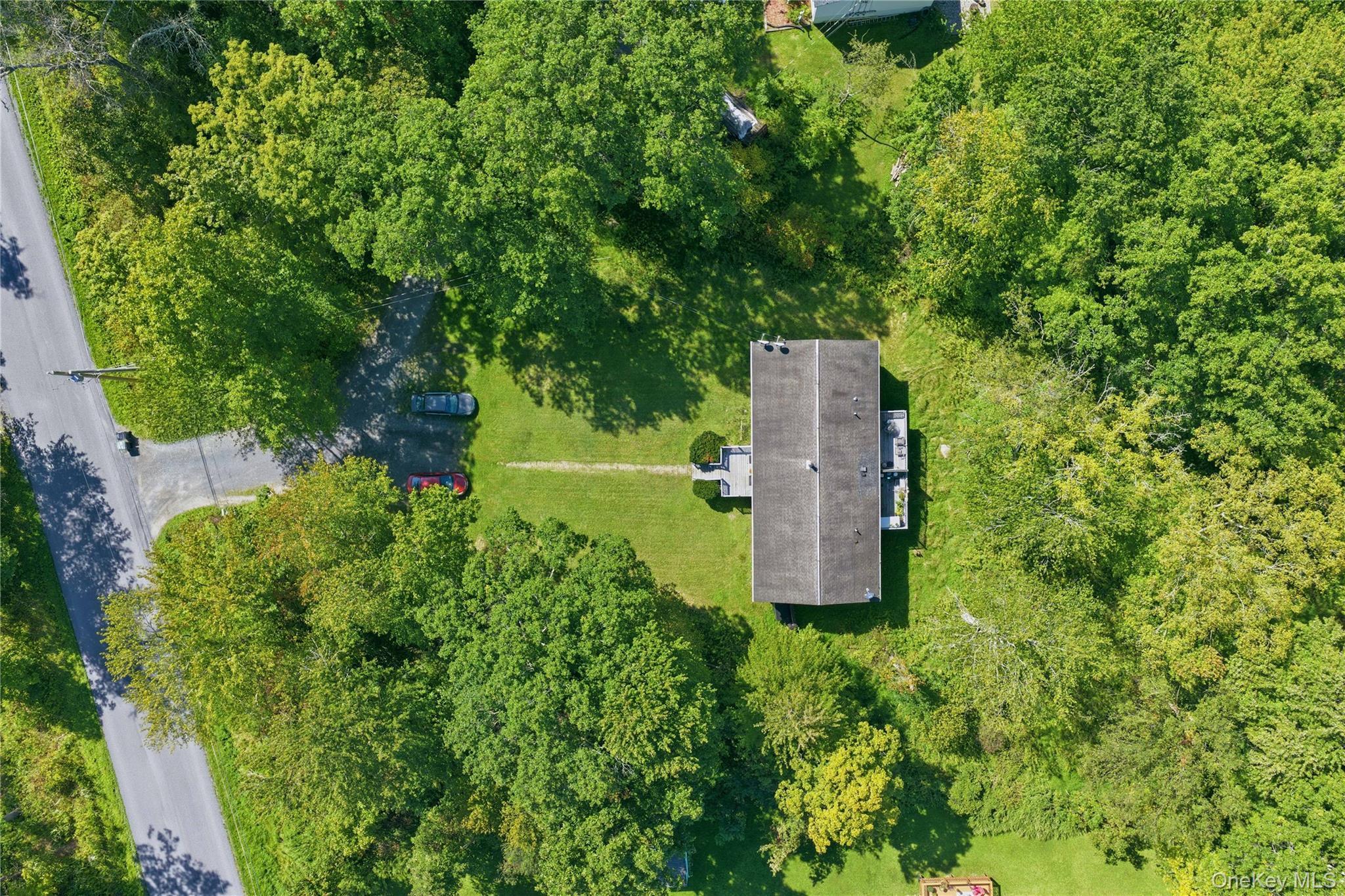 Single Family Albany Post Road  Ulster County, NY 12525, MLS-1049038-4